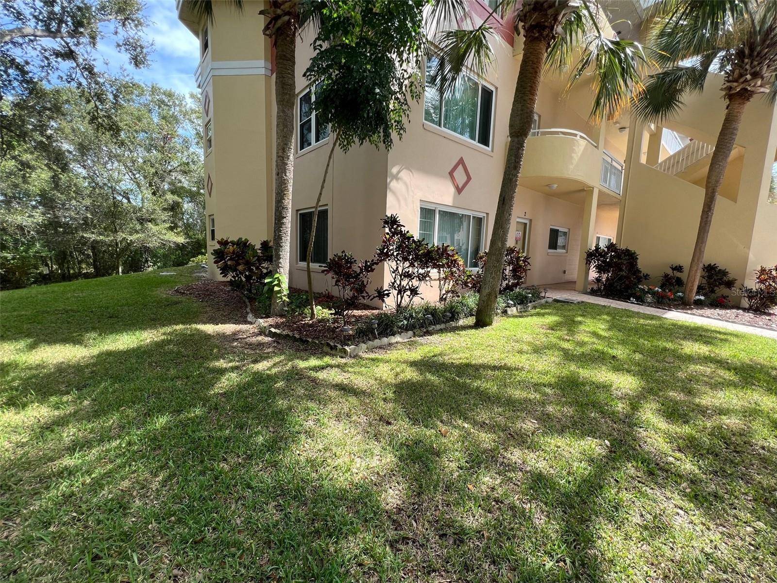 Clearwater, FL 33763,2021 SHANGRILA DR #2