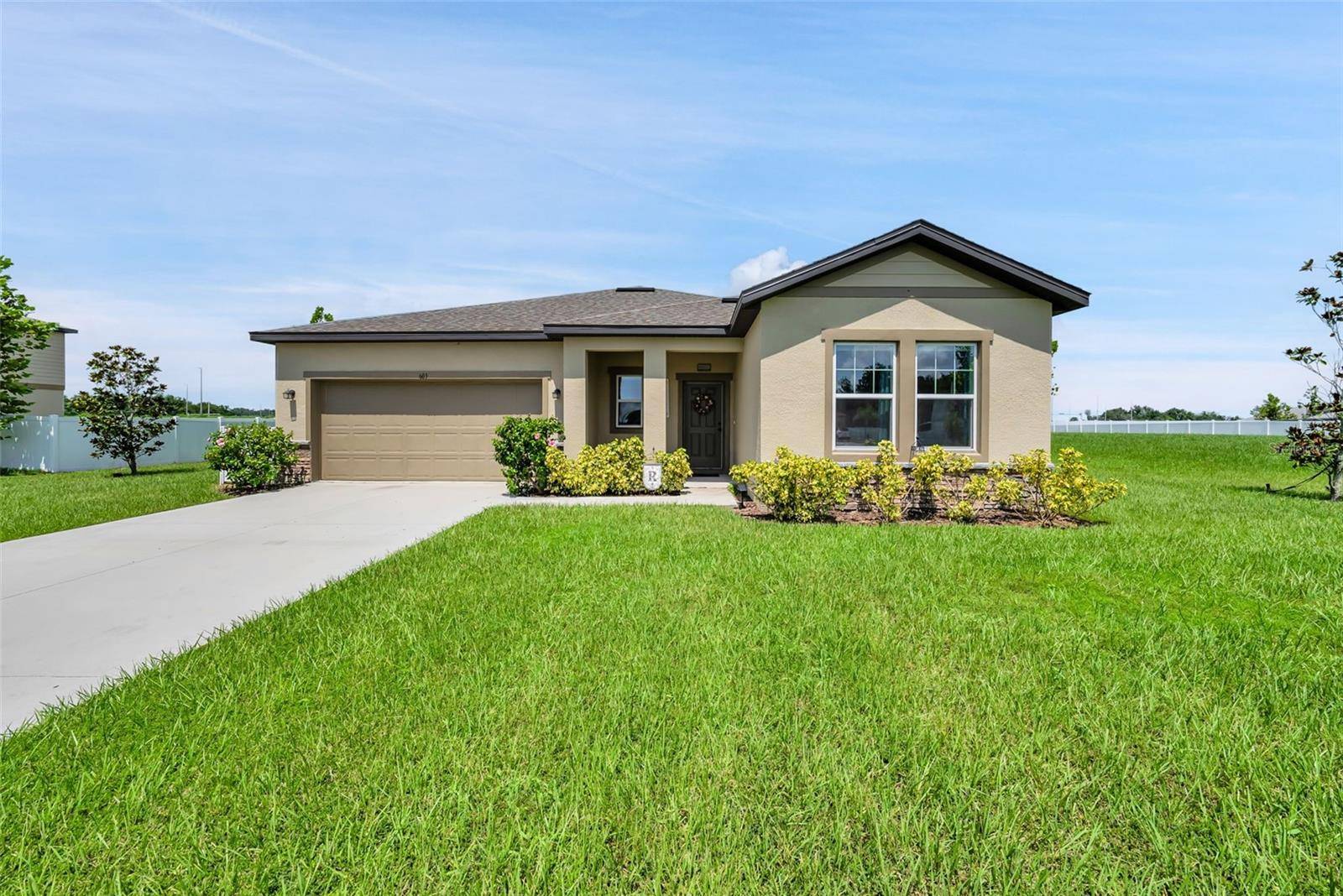 Seffner, FL 33584,603 GARDEN OAKS SQ