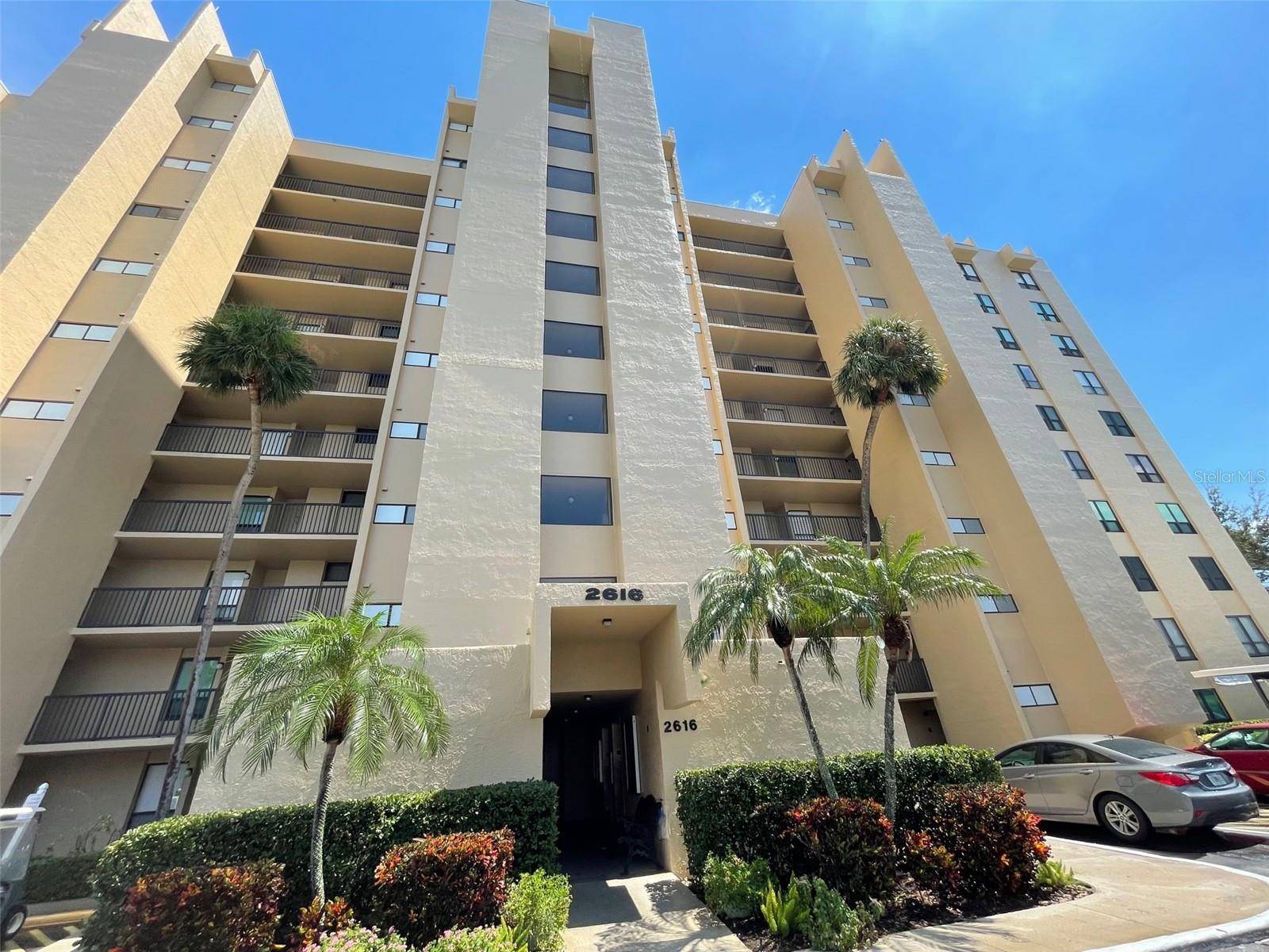 Clearwater, FL 33760,2616 COVE CAY DR #106