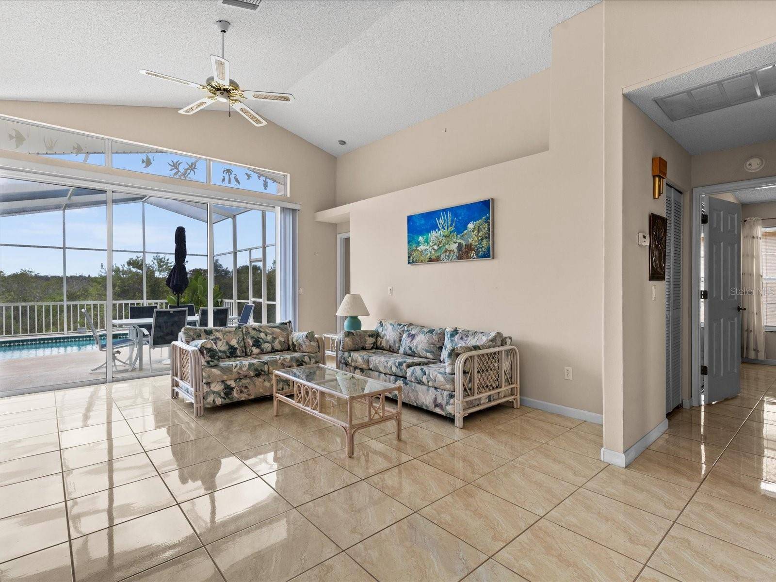 Tarpon Springs, FL 34689,746 LIGHTHOUSE DR