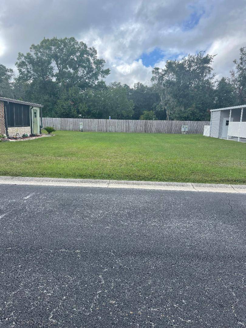 Zephyrhills, FL 33541,W 34924 FANTASY LN