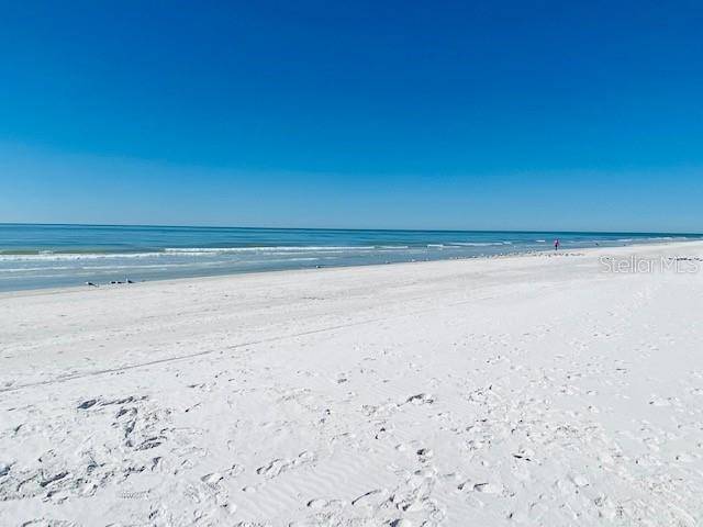 North Redington Beach, FL 33708,17250 GULF BLVD #7