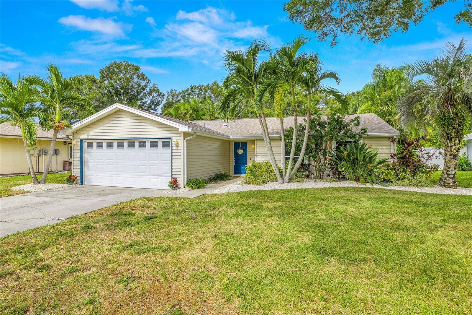 Palm Harbor, FL 34683,271 SWEETGUM CT