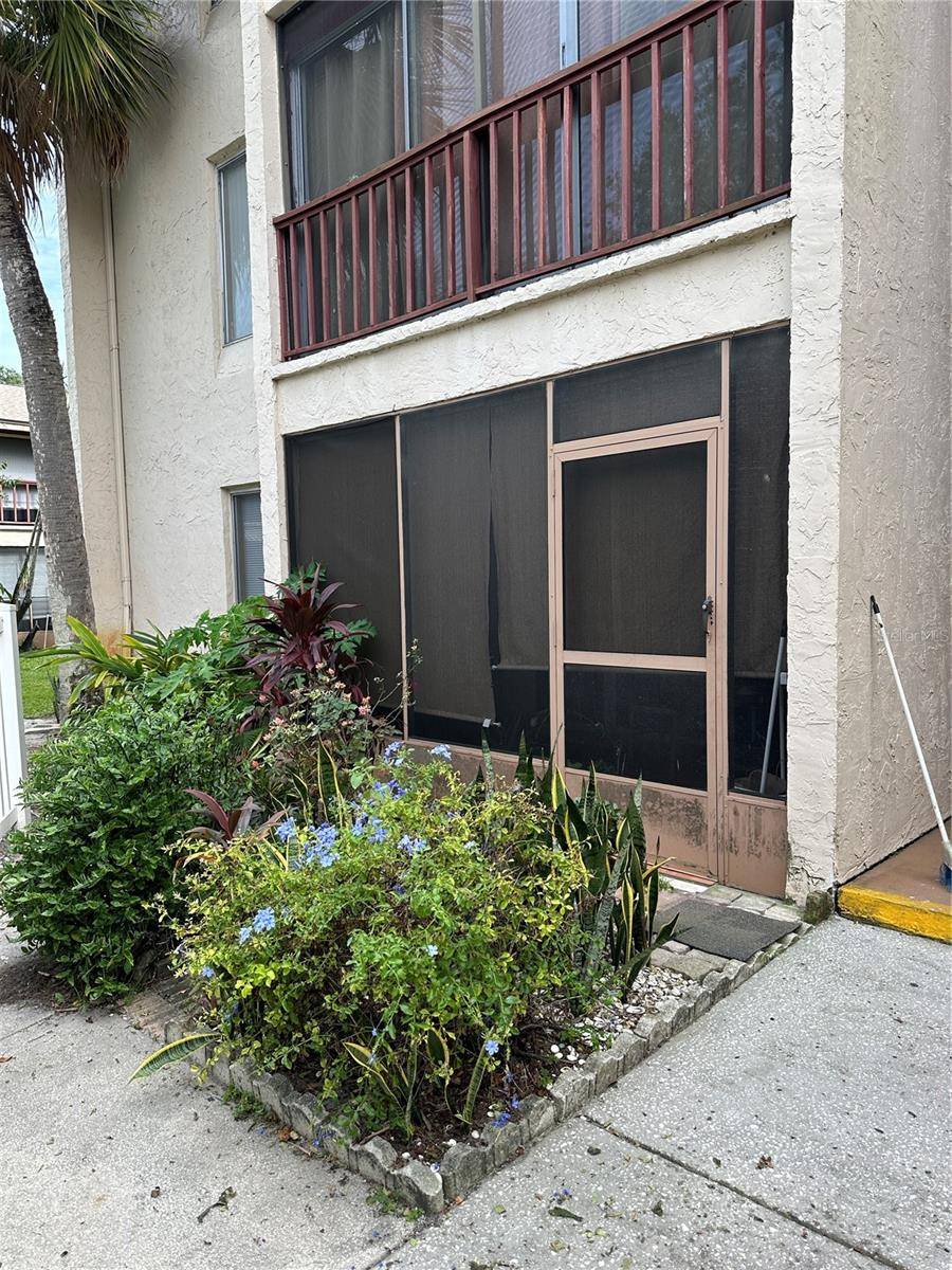 Tampa, FL 33614,8605 HURON CT #31