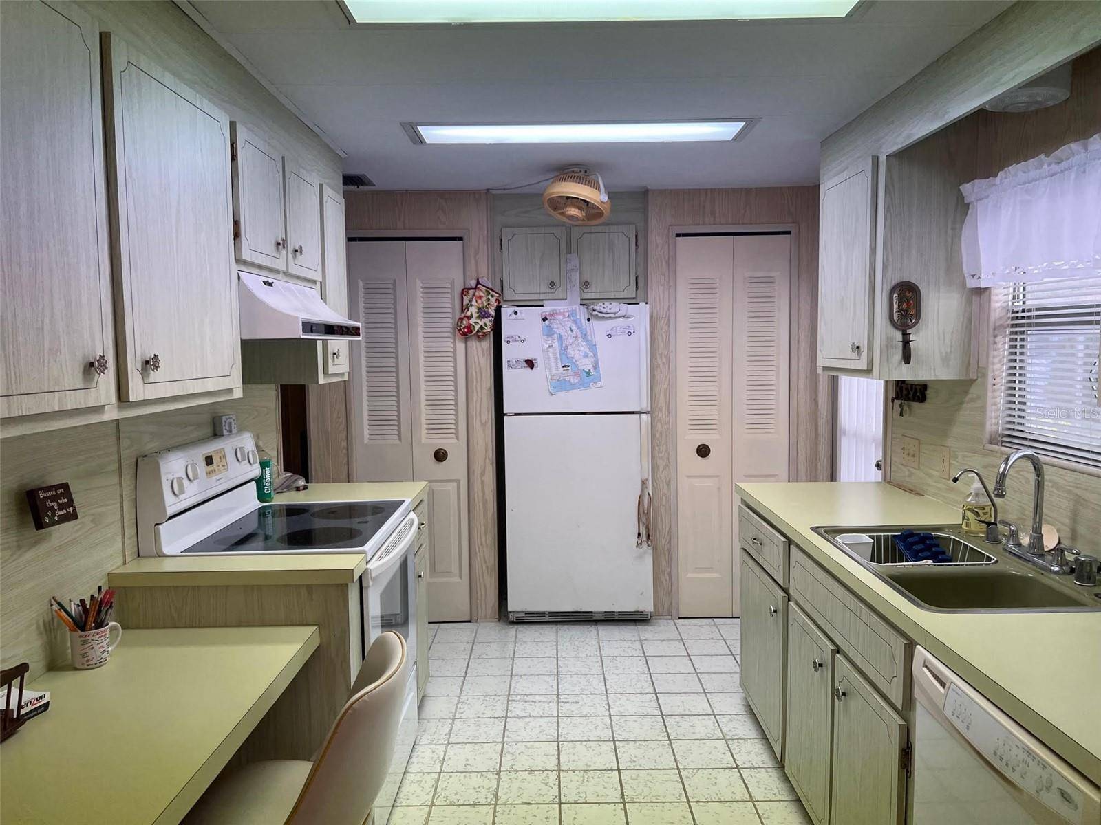 Largo, FL 33778,201 ROYAL PALM CIR