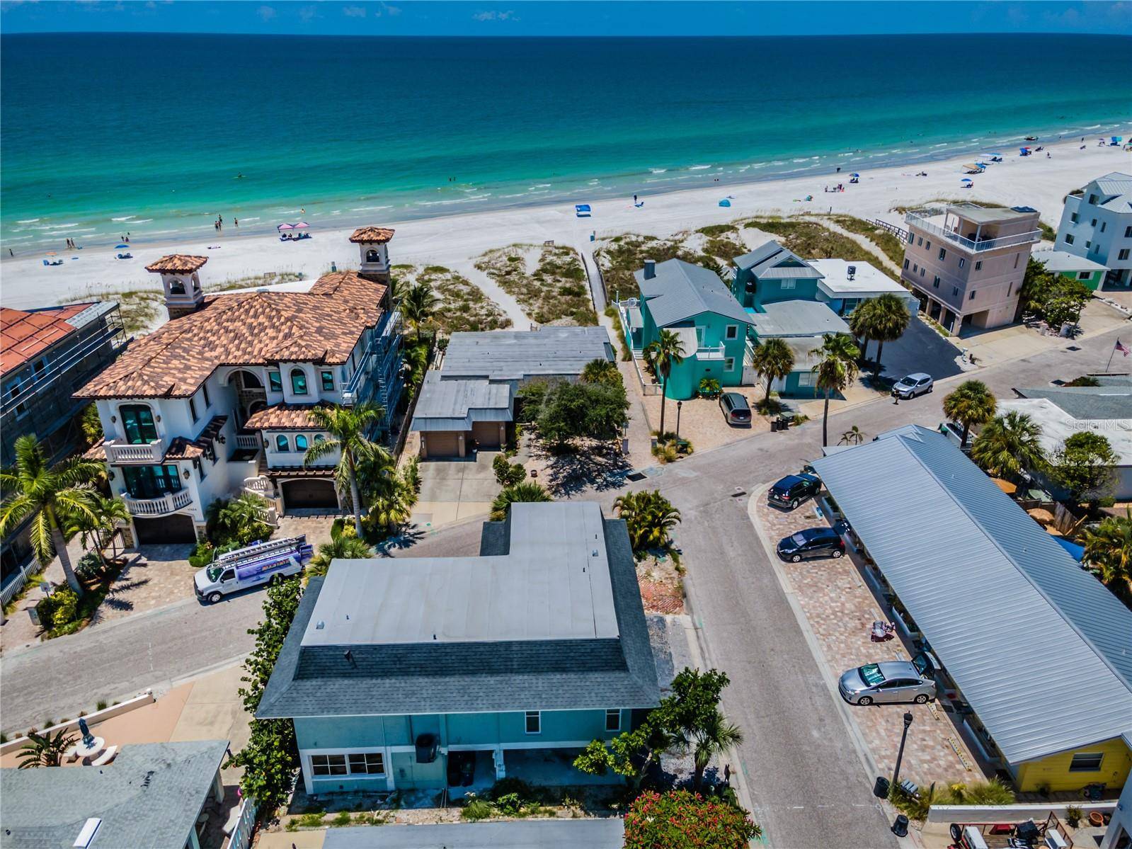 Redington Shores, FL 33708,150 BEACH AVE #2