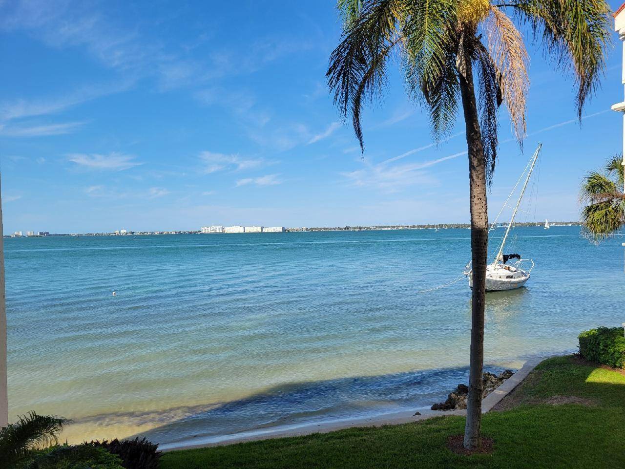St Petersburg, FL 33715,5729 PUERTA DEL SOL BLVD S #282