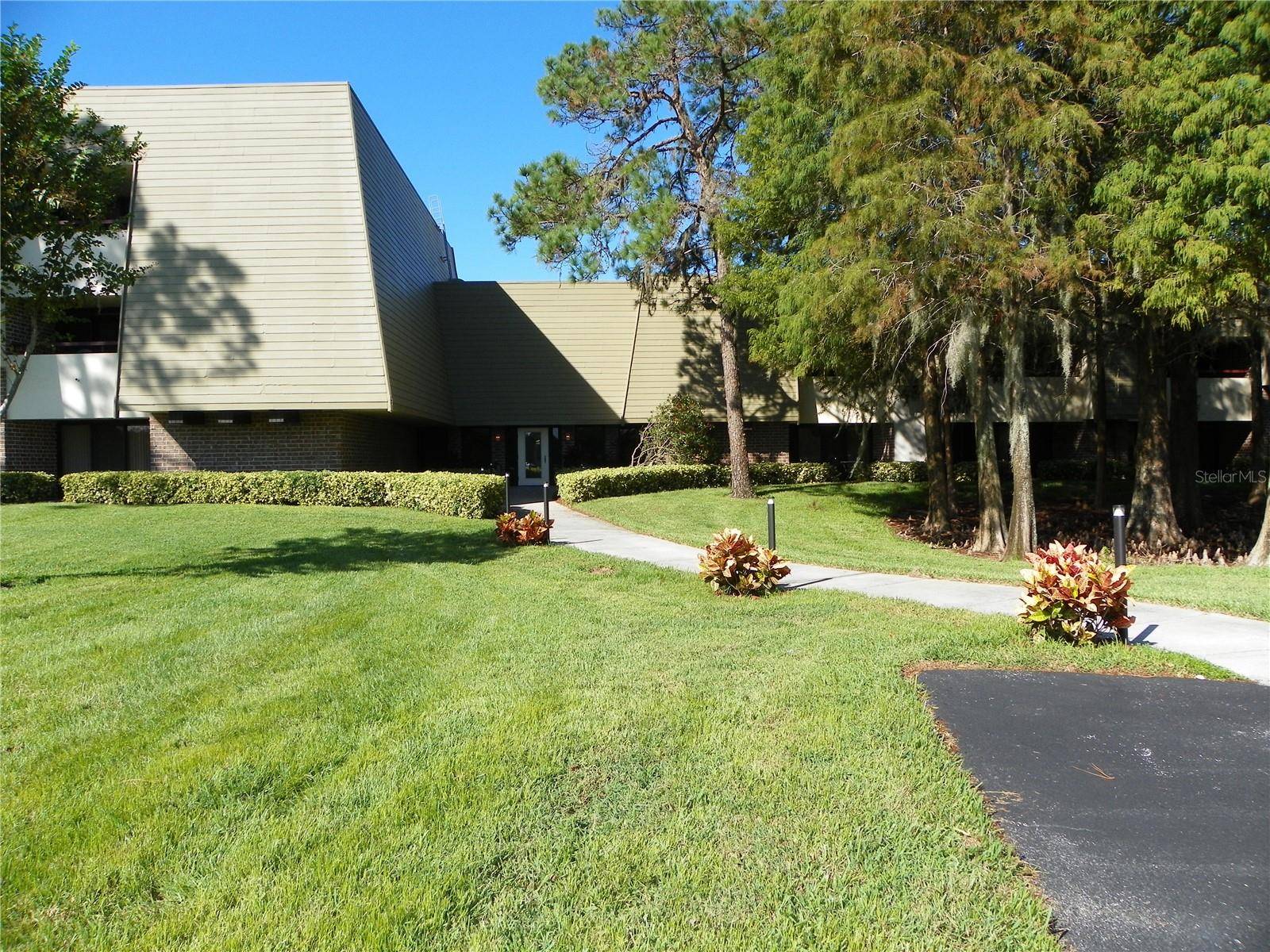 Palm Harbor, FL 34684,36750 US HIGHWAY 19 N #04310