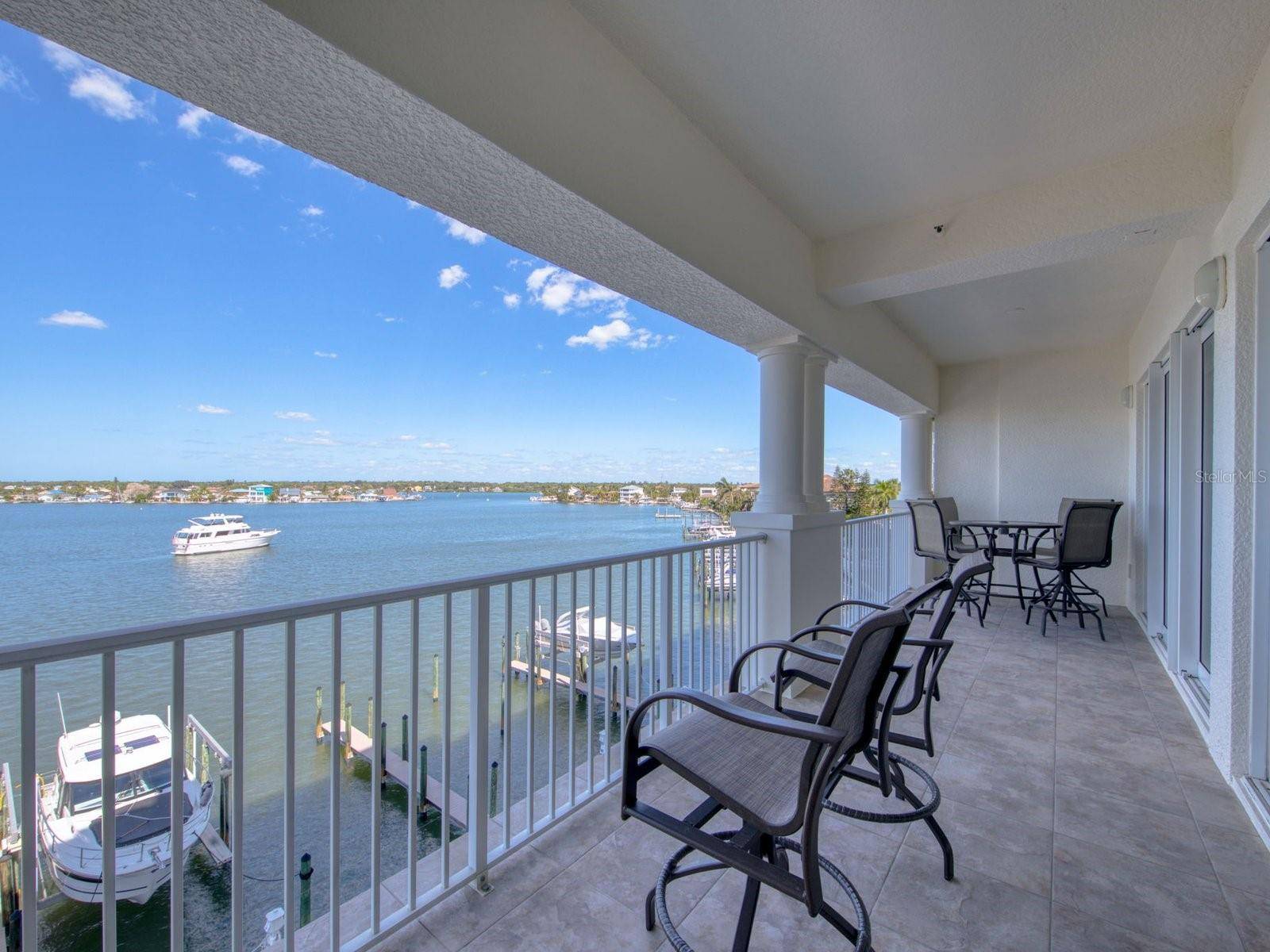 Redington Shores, FL 33708,17735 GULF BLVD #402