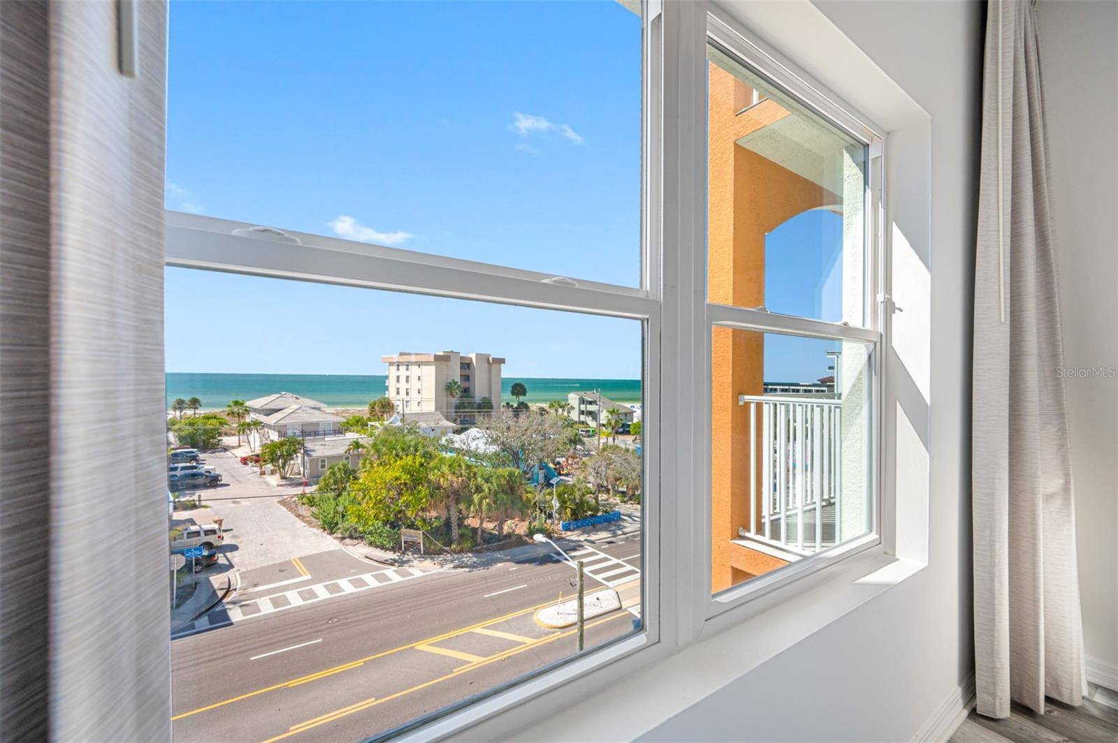 Madeira Beach, FL 33708,13101 GULF BLVD #1502