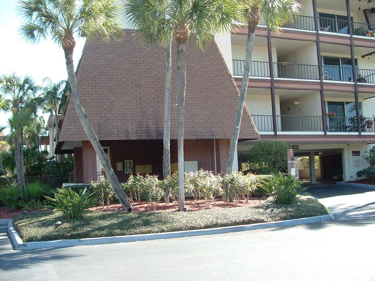 Clearwater, FL 33761,3035 COUNTRYSIDE BLVD #36B