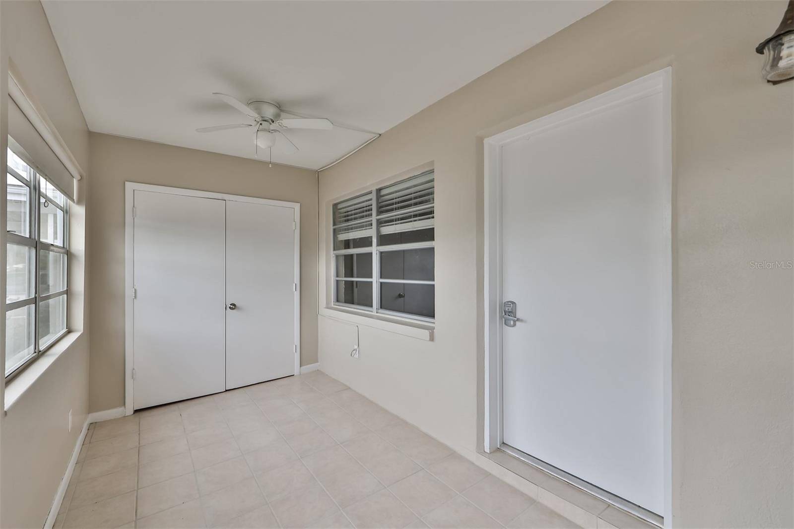 Largo, FL 33774,13940 ANONA HEIGHTS DR #38