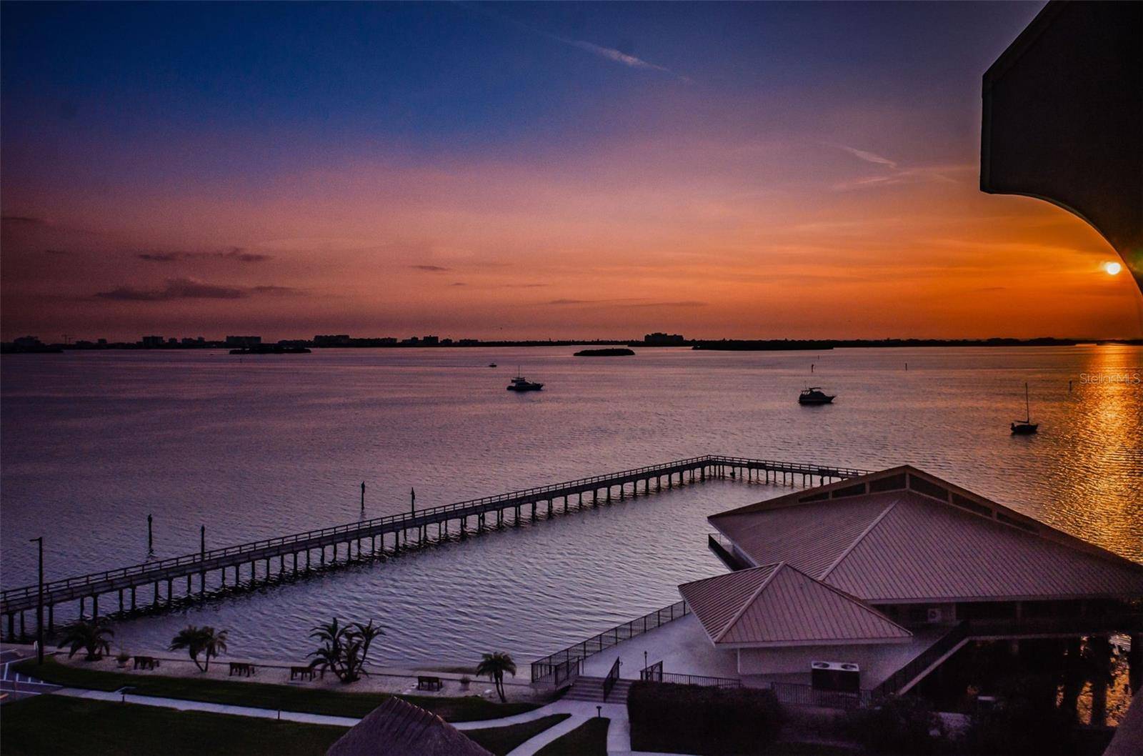 Dunedin, FL 34698,634 EDGEWATER DR #342