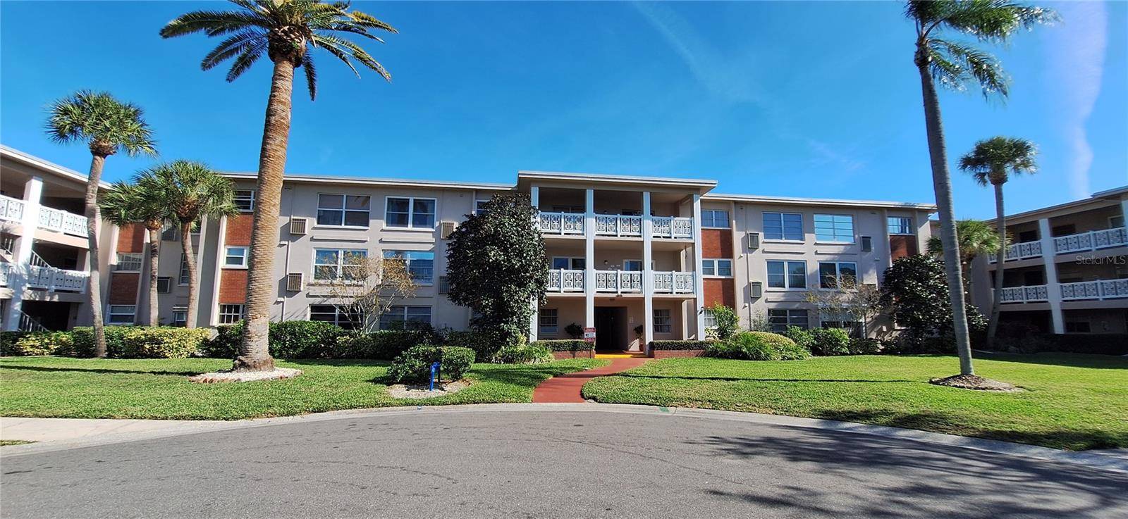 St Petersburg, FL 33713,3125 36TH ST N #304
