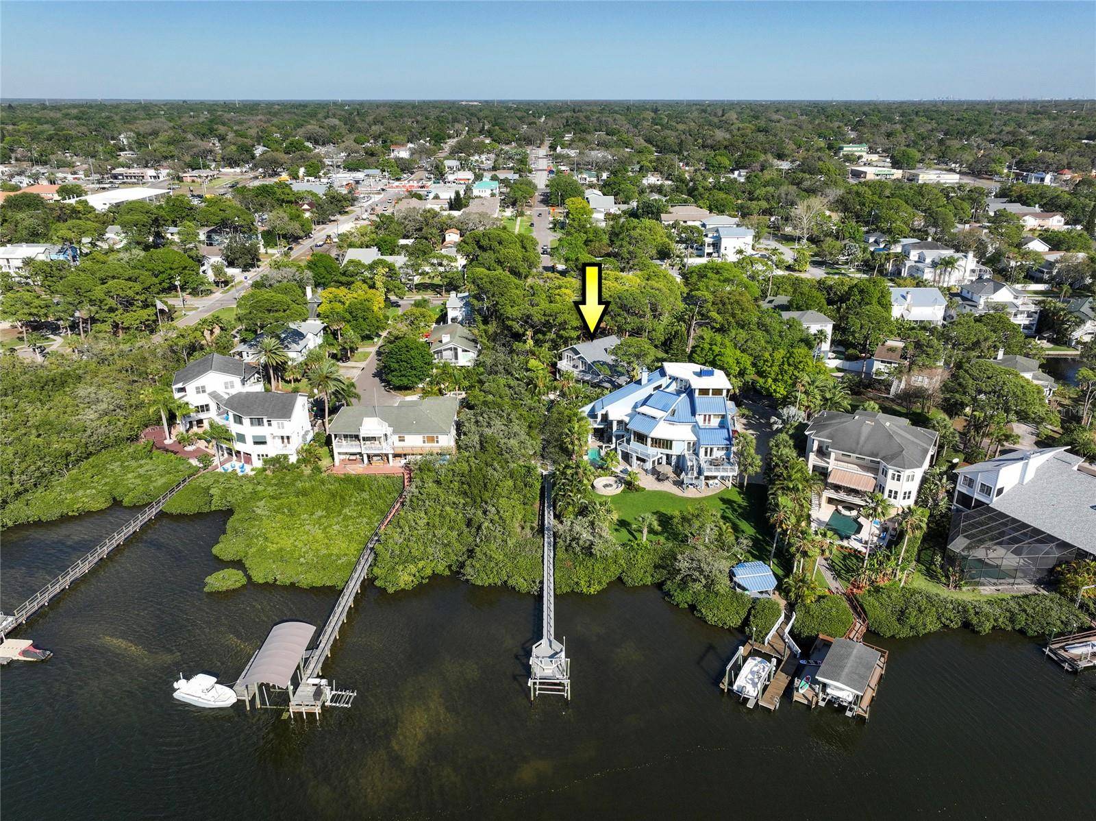 Palm Harbor, FL 34683,761 SOUNDVIEW DR