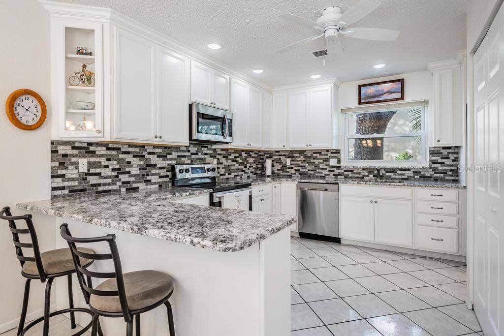 Dunedin, FL 34698,2700 BAYSHORE BLVD #569