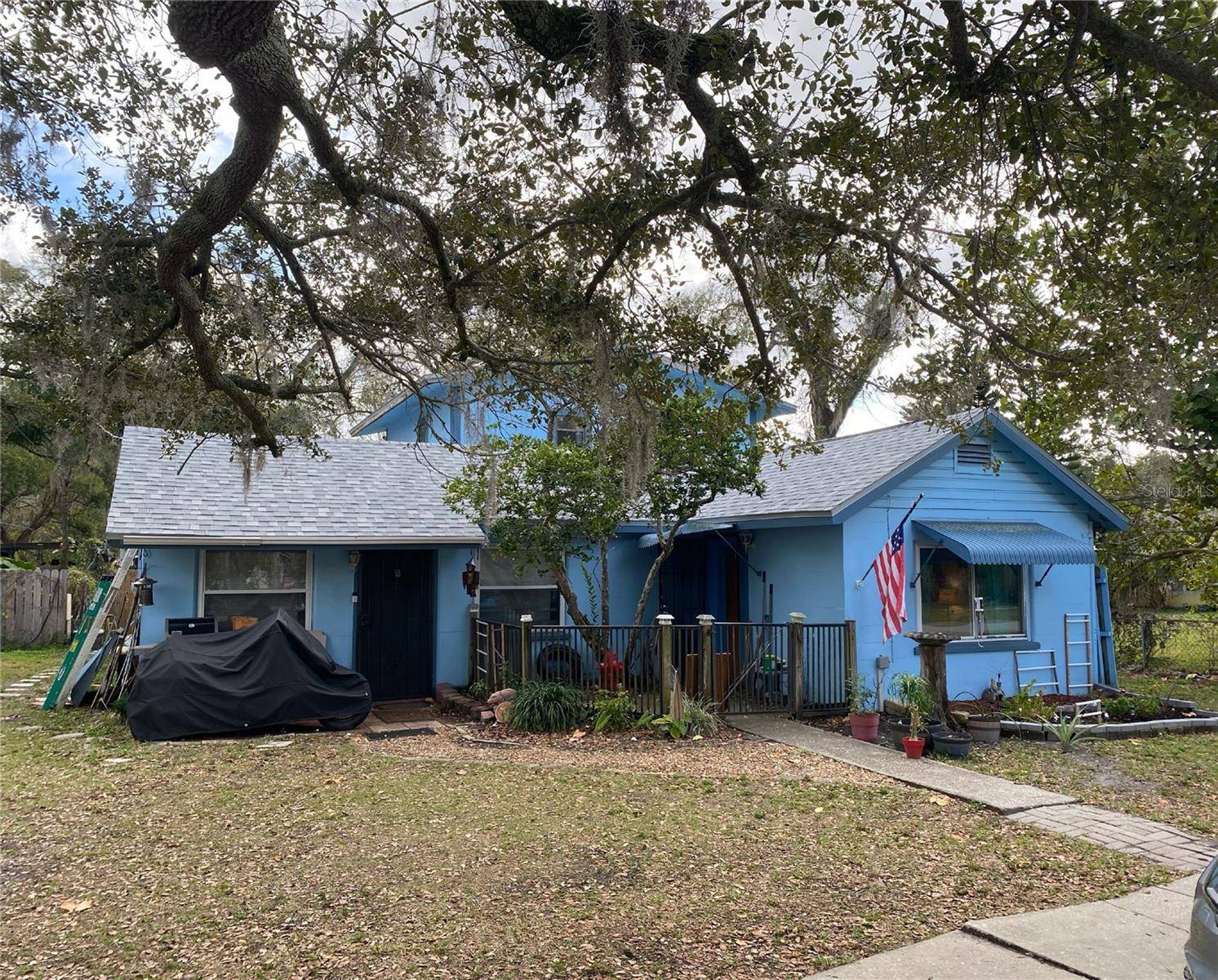 Oldsmar, FL 34677,137 BUCKINGHAM AVE W