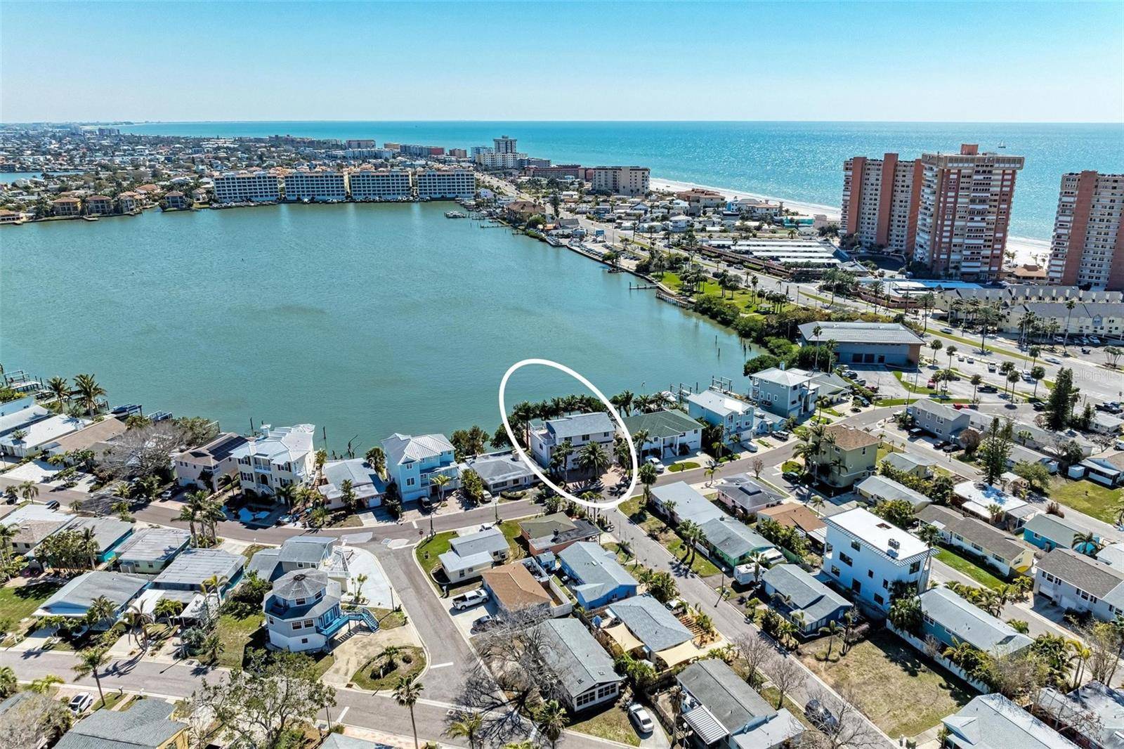 Redington Shores, FL 33708,309 180TH AVE E