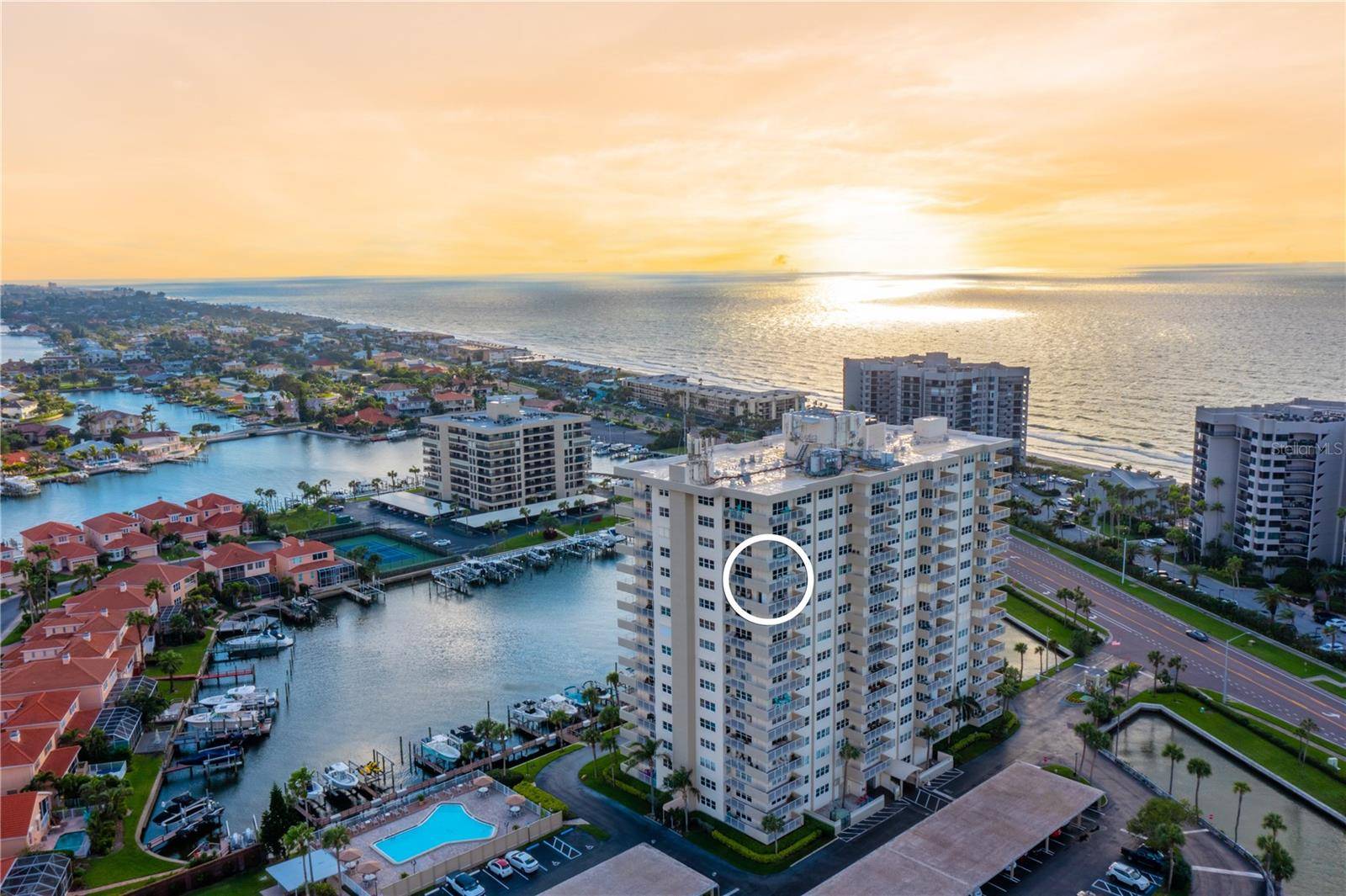 Clearwater, FL 33767,1621 GULF BLVD #1408