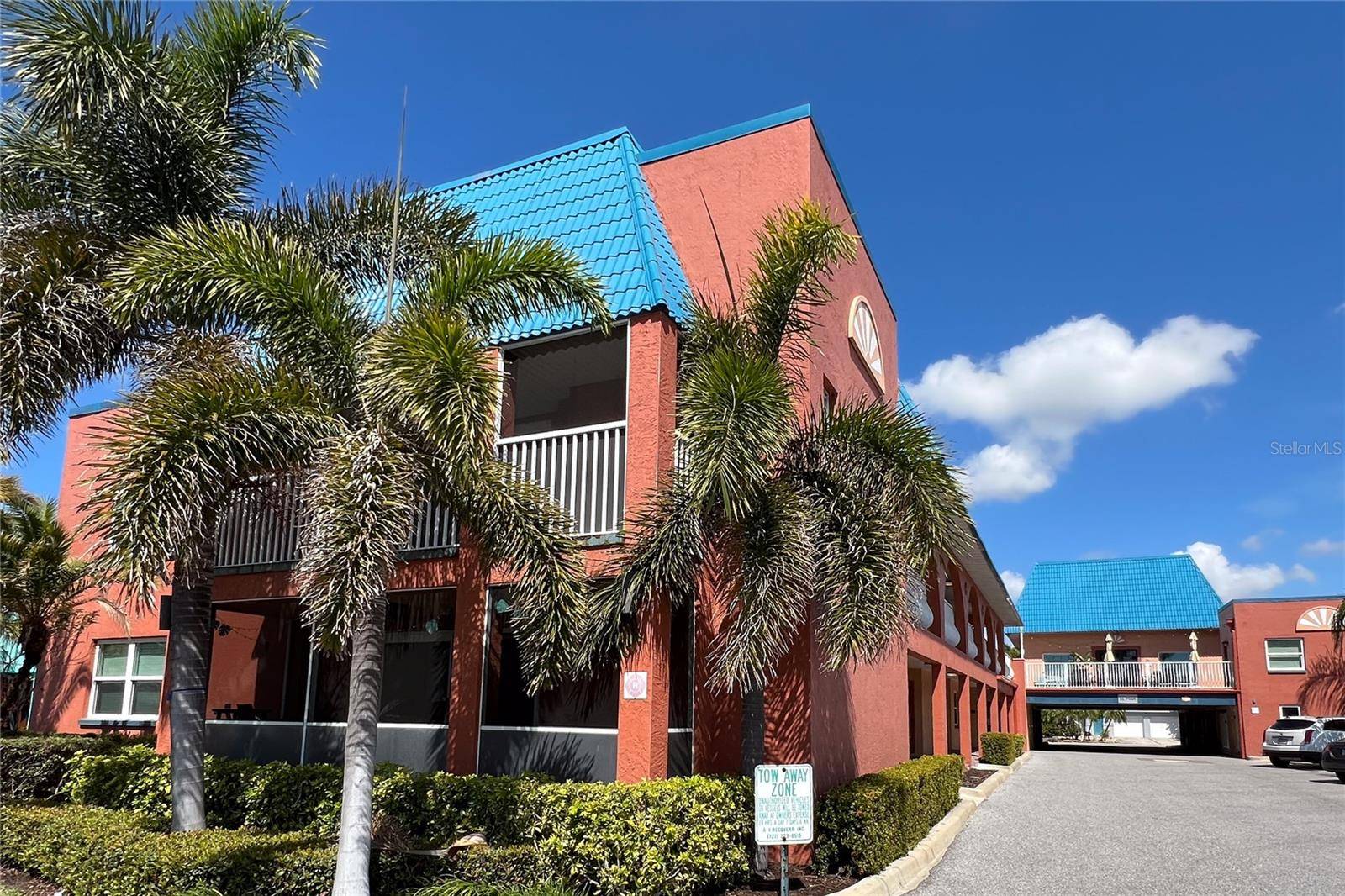 North Redington Beach, FL 33708,17035 GULF BLVD #117