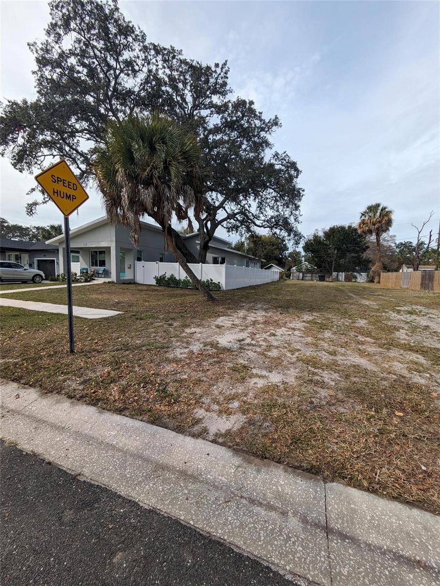 St Petersburg, FL 33711,1901 43RD ST S