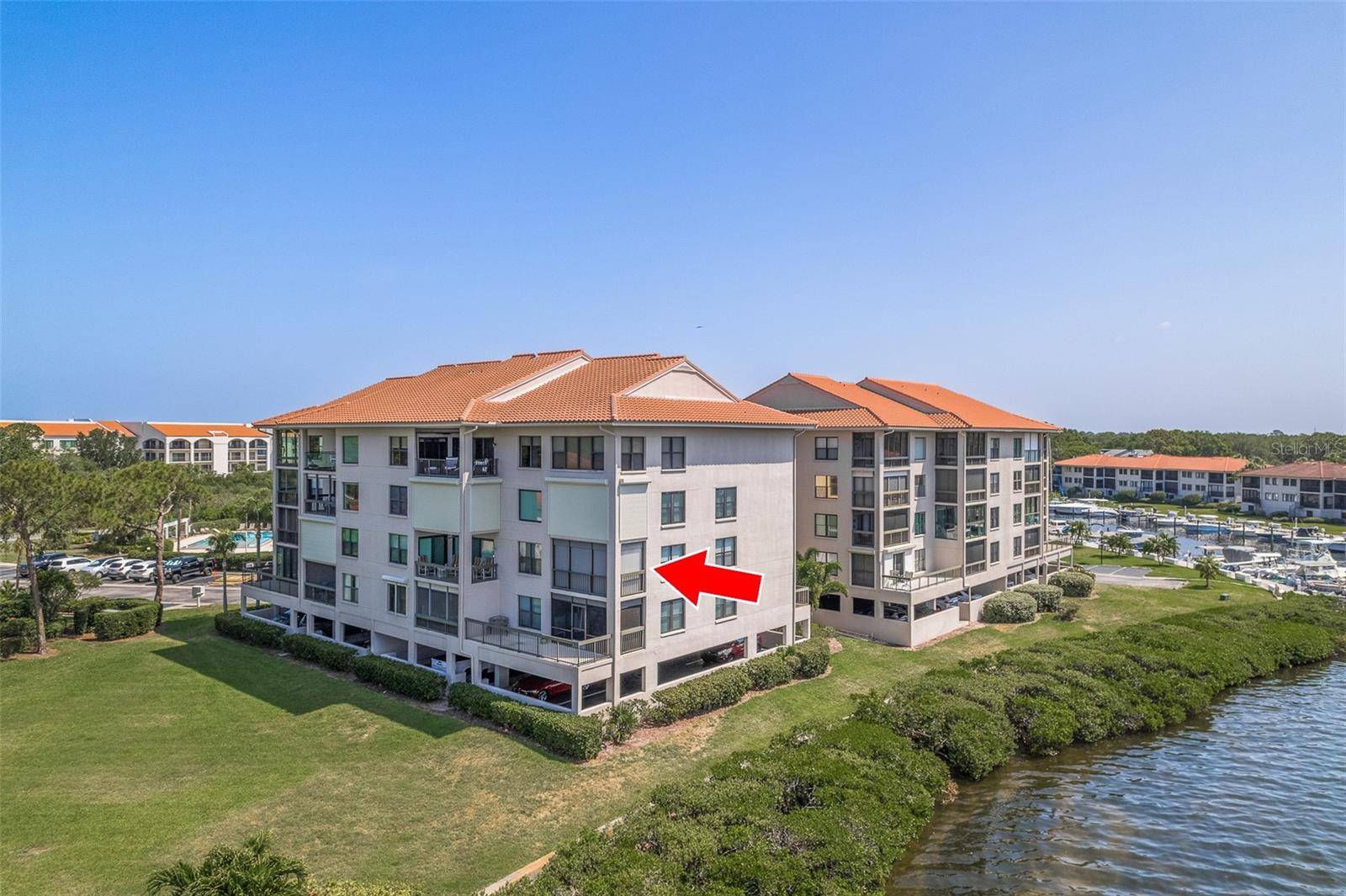 Tarpon Springs, FL 34689,1810 MARINER DR #205