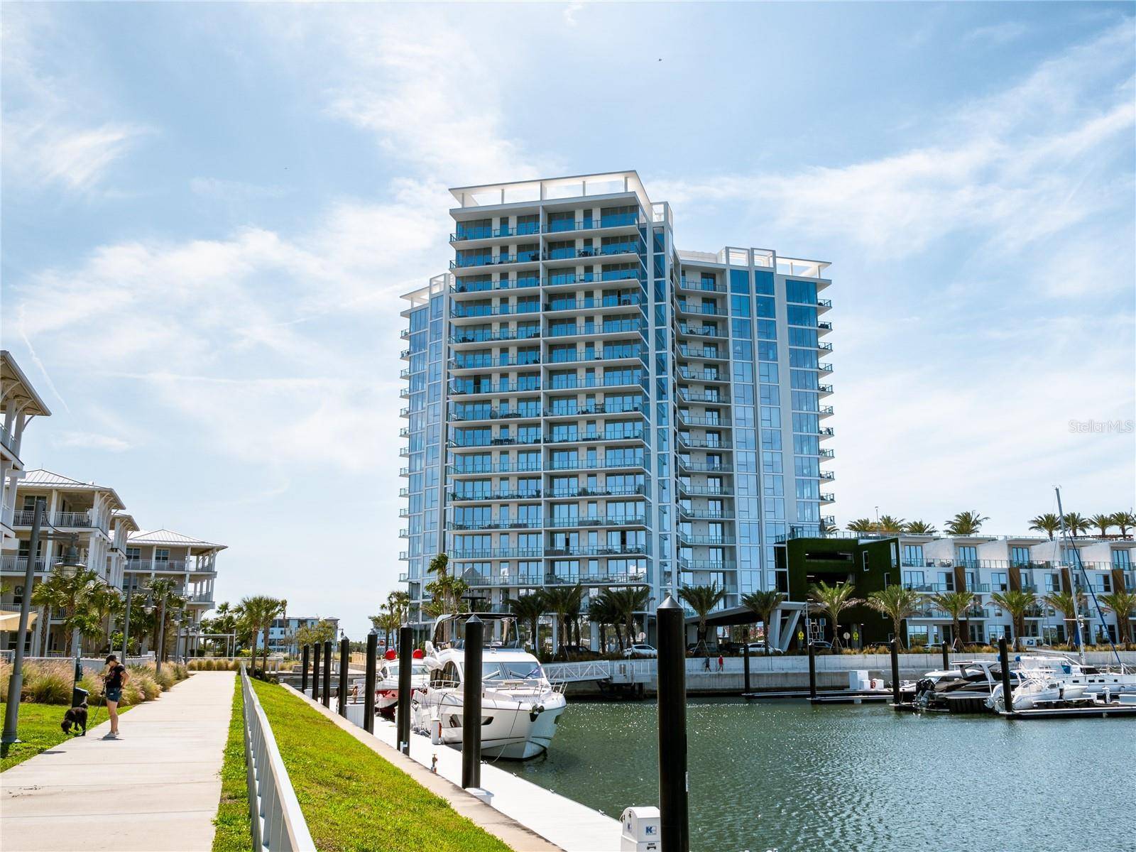 Tampa, FL 33611,5120 MARINA WAY #8802