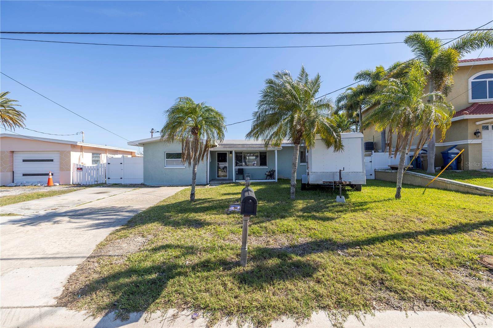 Madeira Beach, FL 33708,738 PRUITT DR