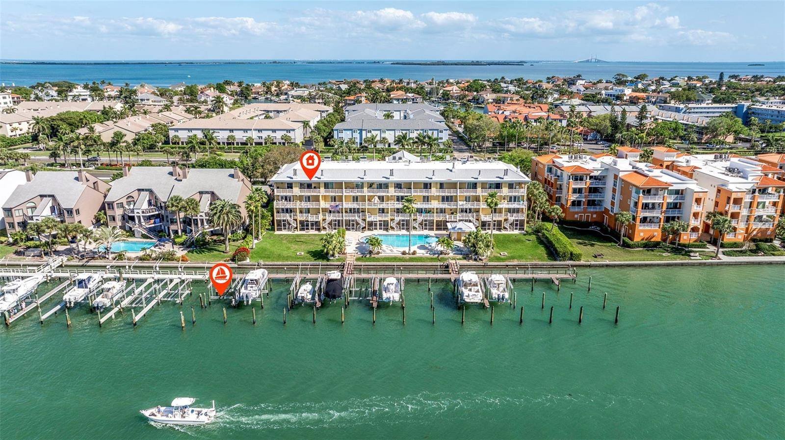 Tierra Verde, FL 33715,544 PINELLAS BAYWAY S #P4