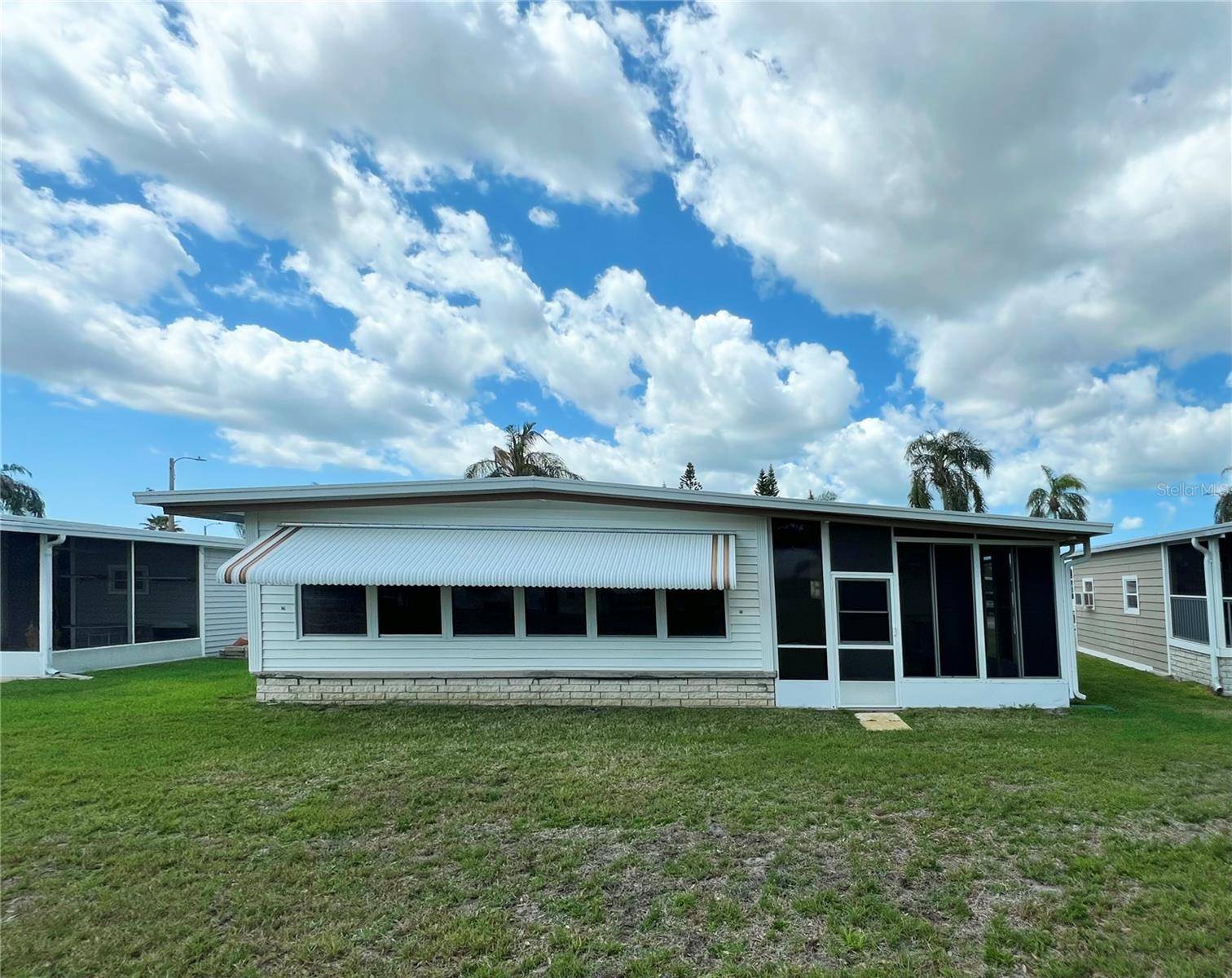 Largo, FL 33771,1100 BELCHER RD S #555