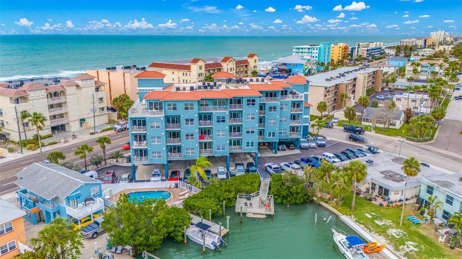 Madeira Beach, FL 33708,13999 GULF BLVD #C5