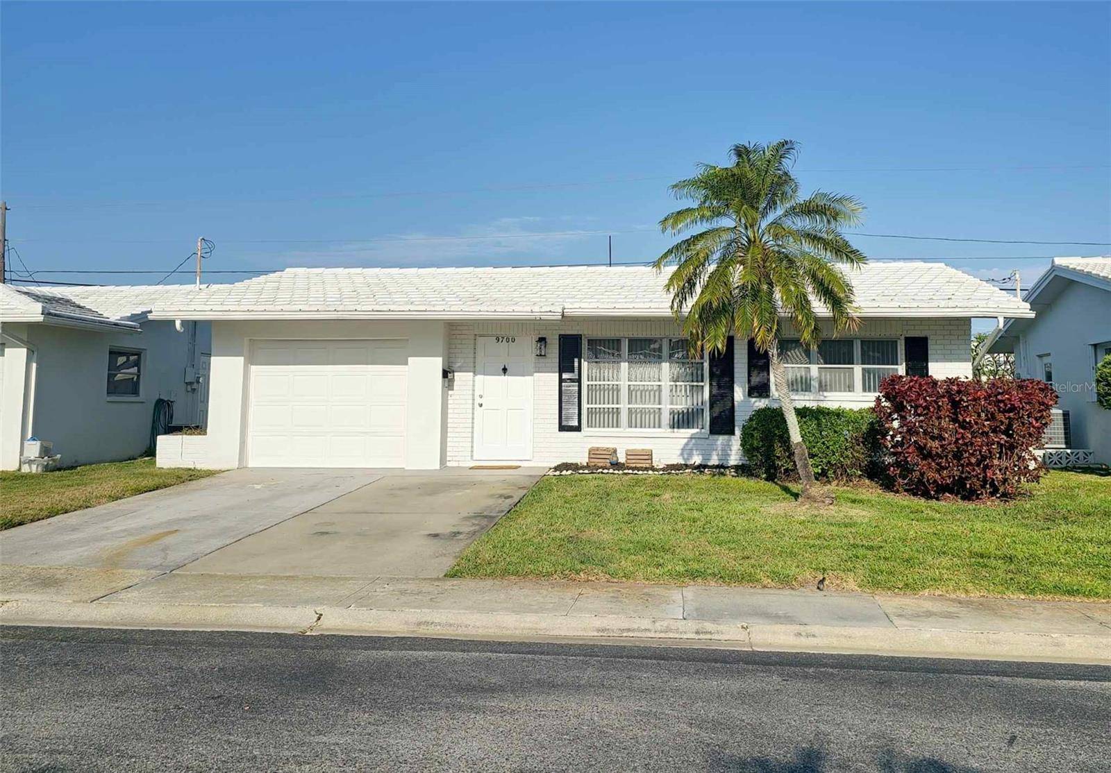 Pinellas Park, FL 33782,9700 45TH ST N #1