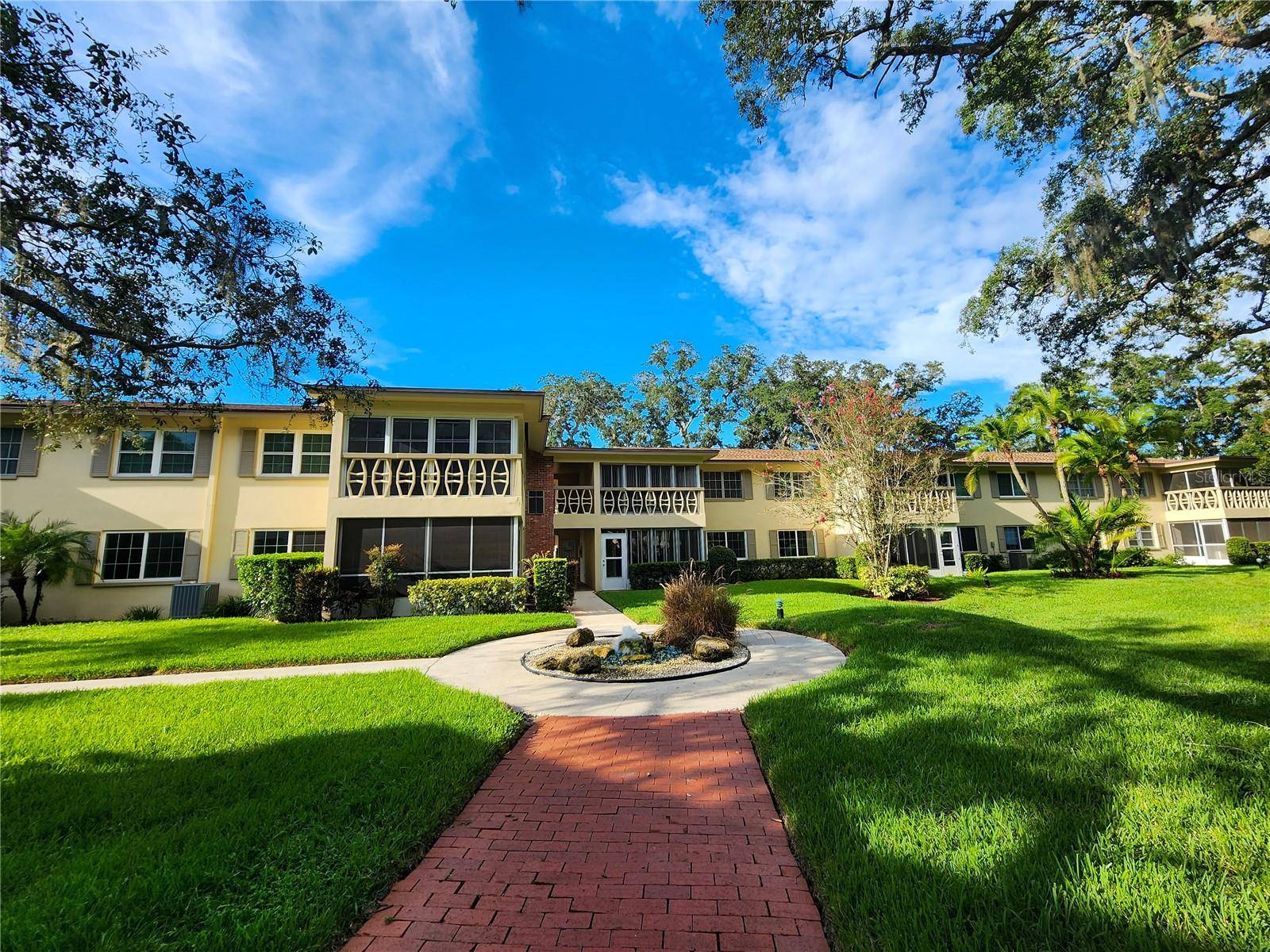 Dunedin, FL 34698,1515 BAYSHORE BLVD #12