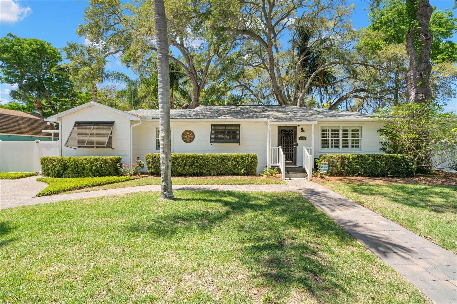 Dunedin, FL 34698,1552 PALOMA LN