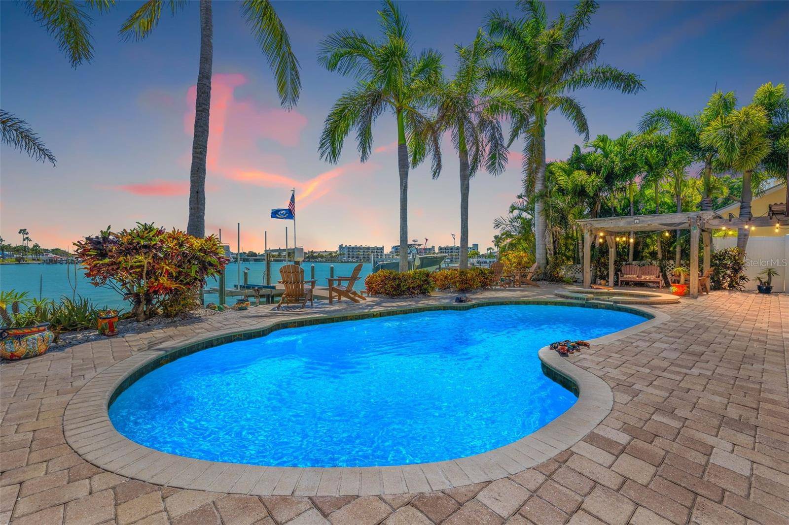 Treasure Island, FL 33706,2 BELLEVUE DR