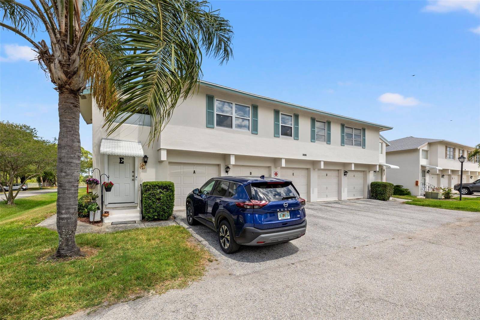 Saint Petersburg, FL 33711,3285 40TH WAY S #E