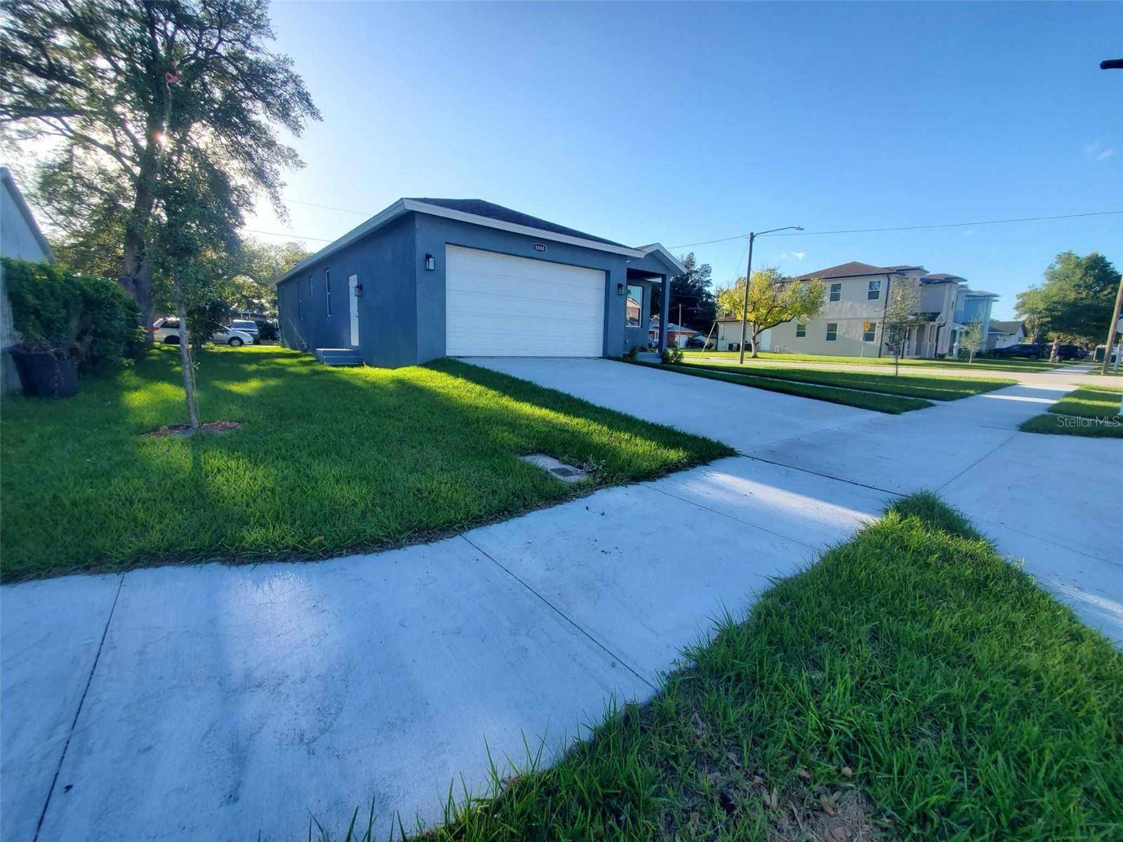 Pinellas Park, FL 33781,8080 61ST ST N