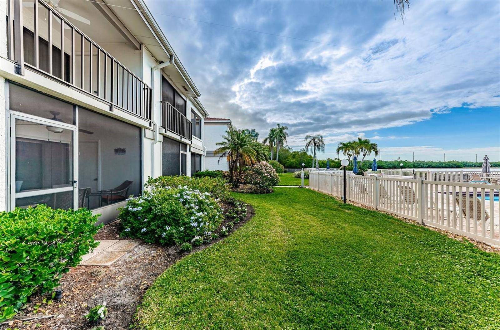 St Petersburg, FL 33715,6365 BAHIA DEL MAR BLVD #114