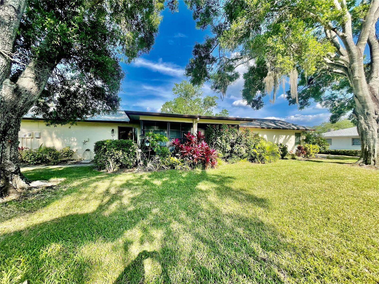 Palm Harbor, FL 34684,1223 QUEEN ANNE DR #C