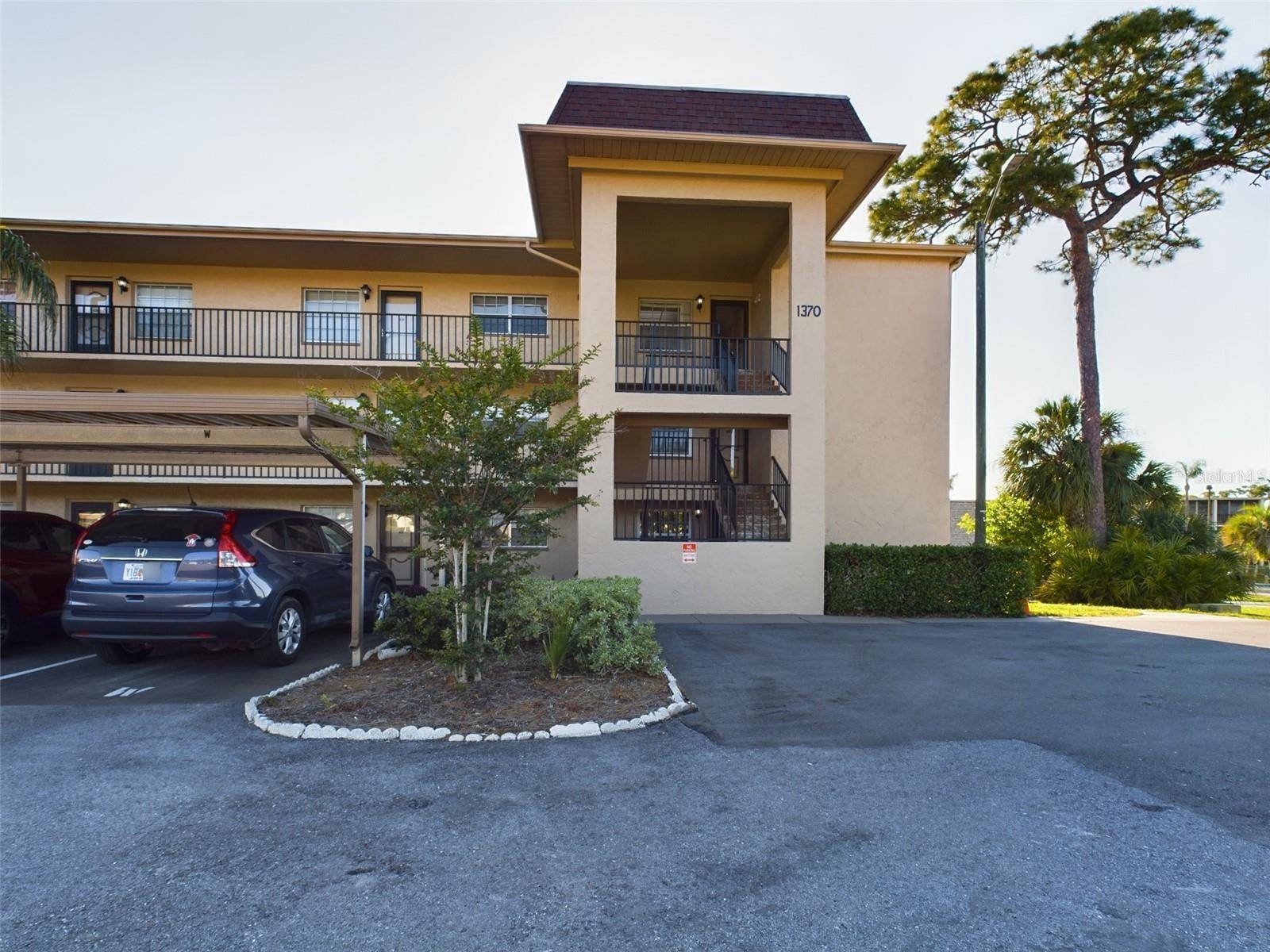 Dunedin, FL 34698,1370 HEATHER RIDGE BLVD #310