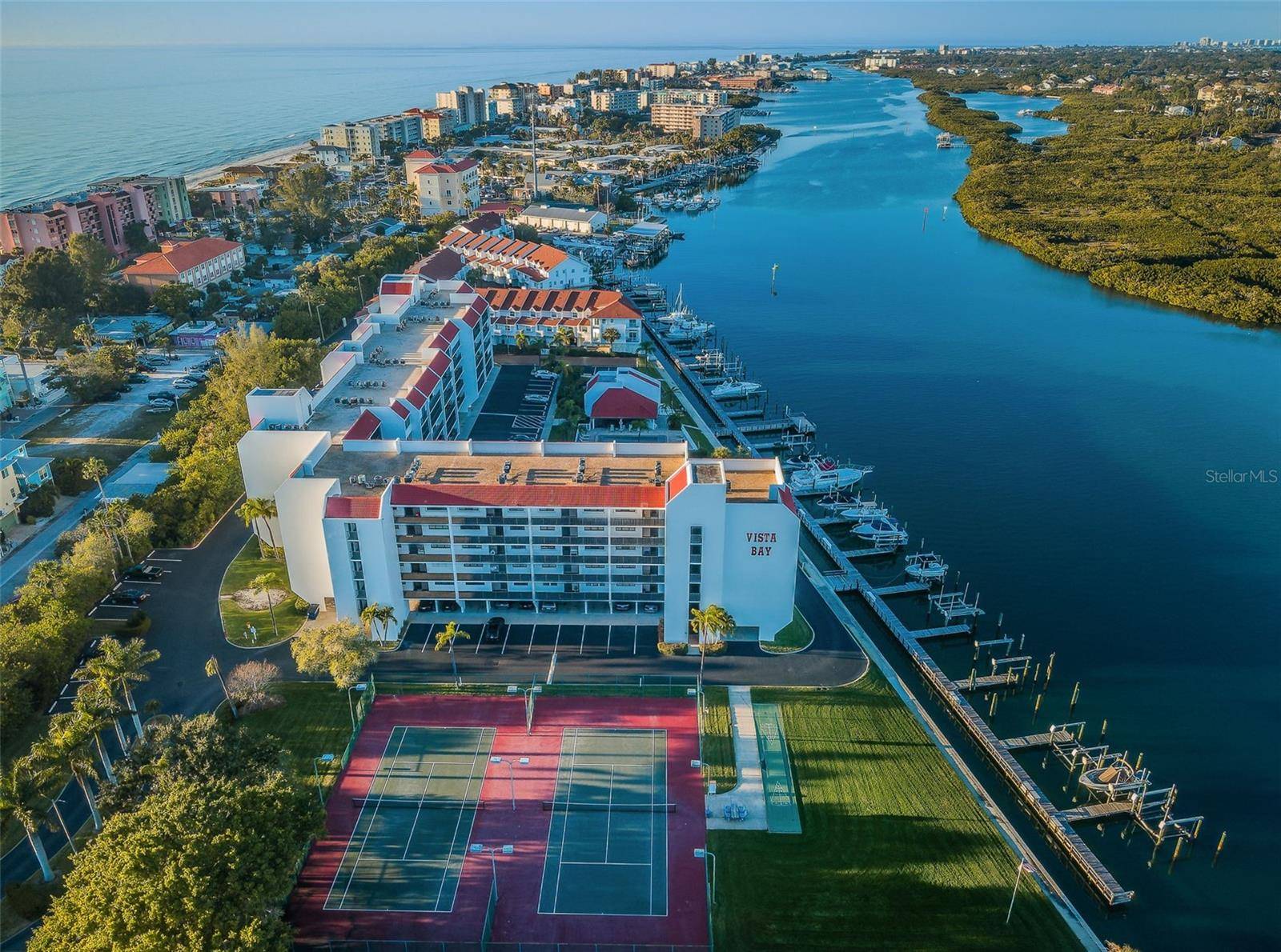 Indian Shores, FL 33785,19111 VISTA BAY DR #207