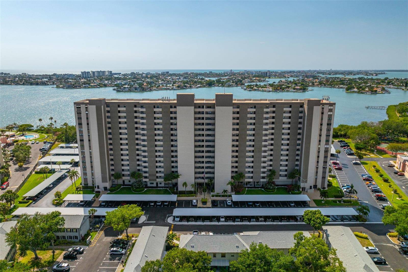 South Pasadena, FL 33707,7050 SUNSET DR S #1410
