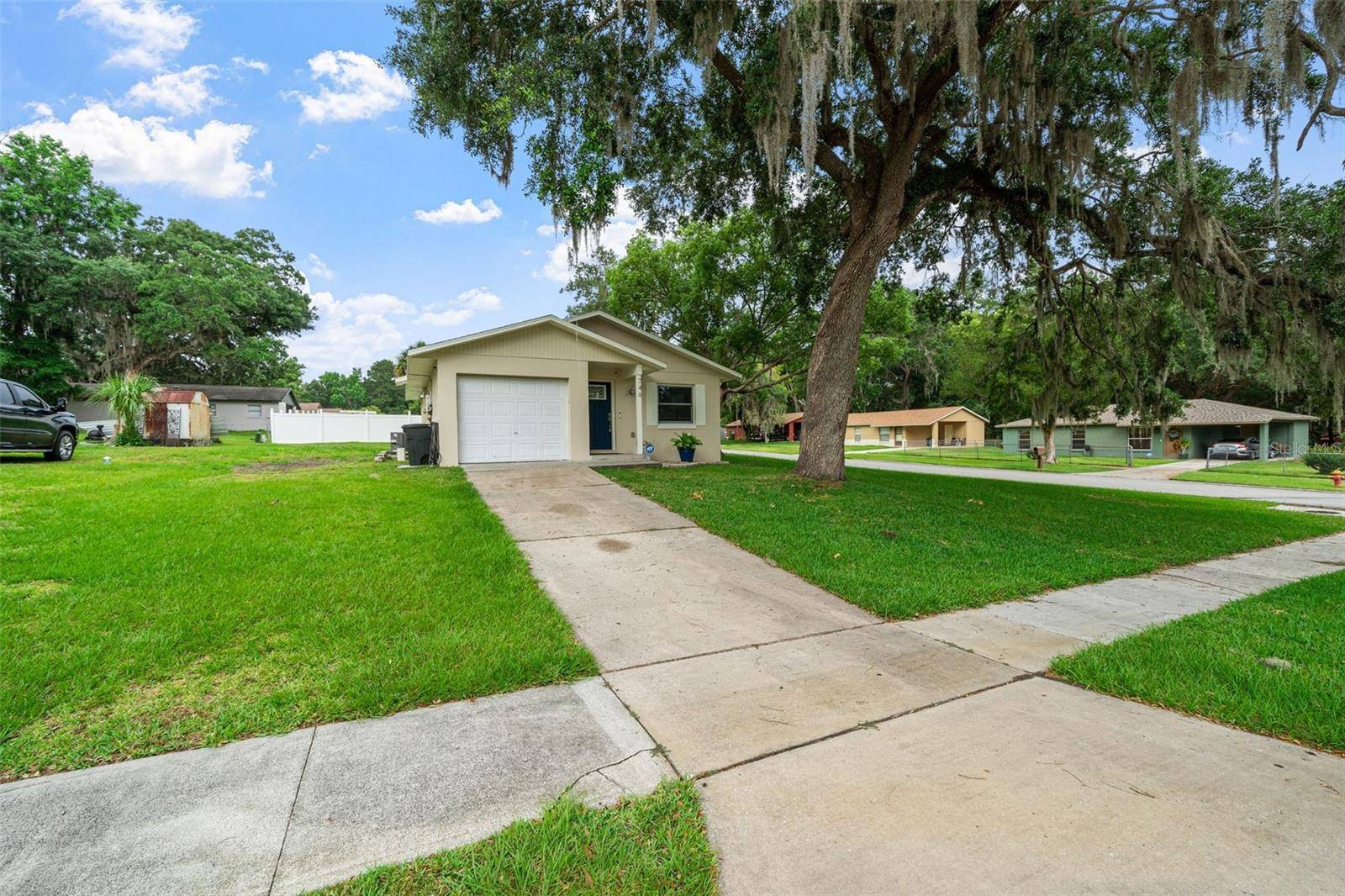 Brooksville, FL 34601,746 S LEMON AVE