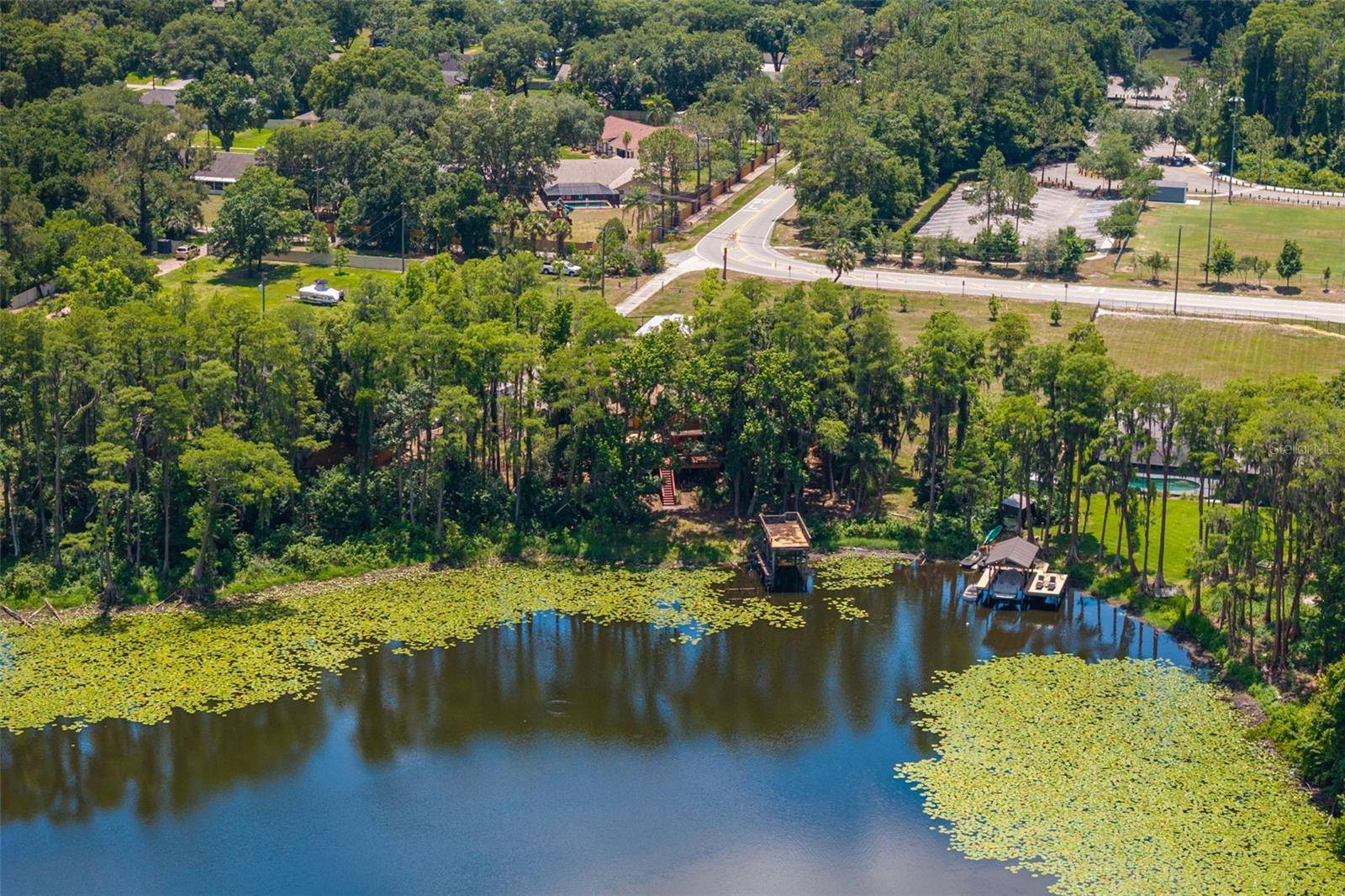 Lutz, FL 33548,503 W LUTZ LAKE FERN RD