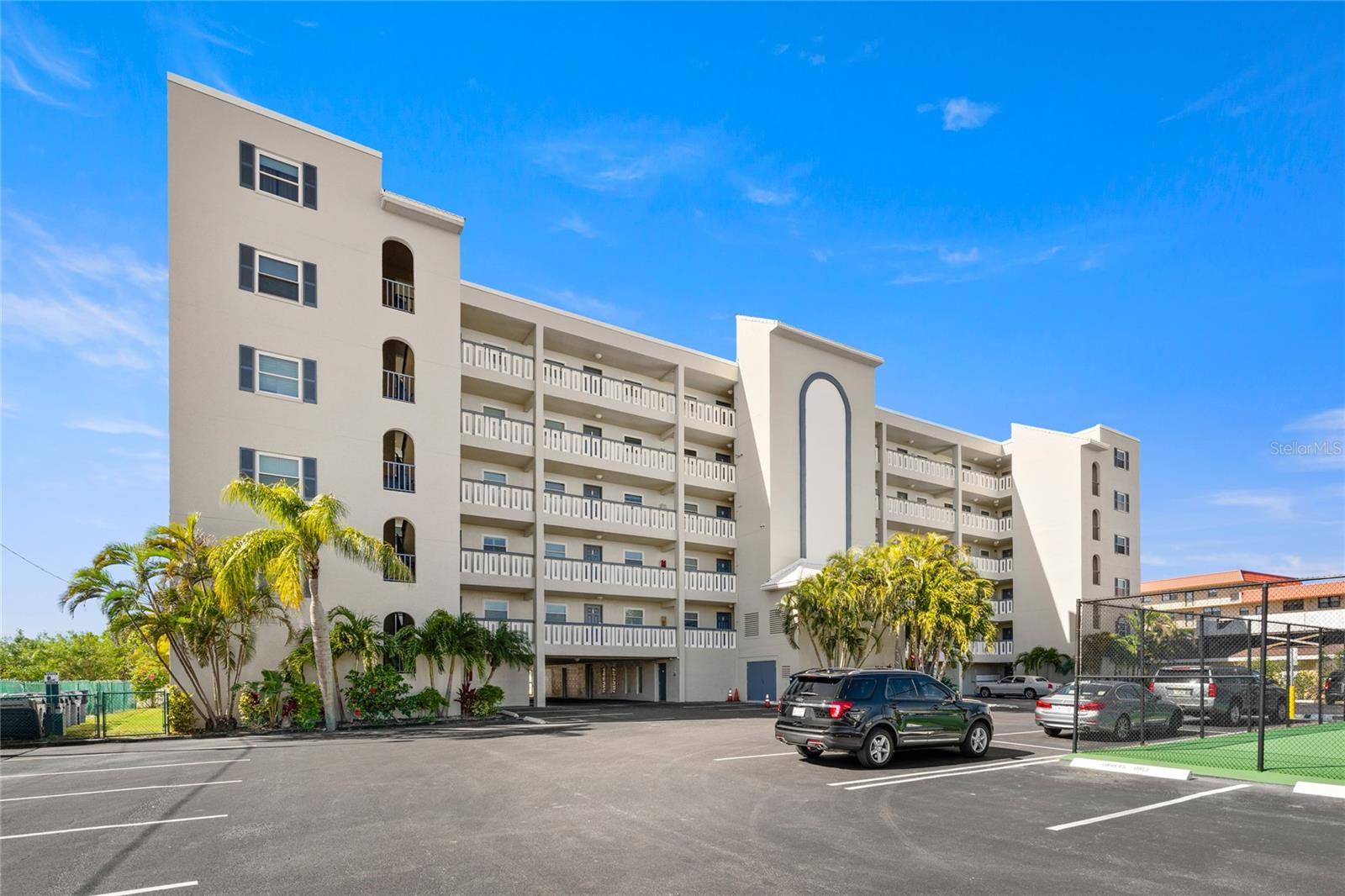 Redington Shores, FL 33708,17500 GULF BLVD #507