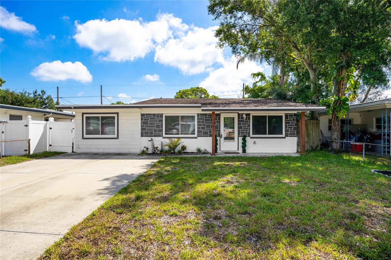 Pinellas Park, FL 33781,3491 BEECHWOOD TER N