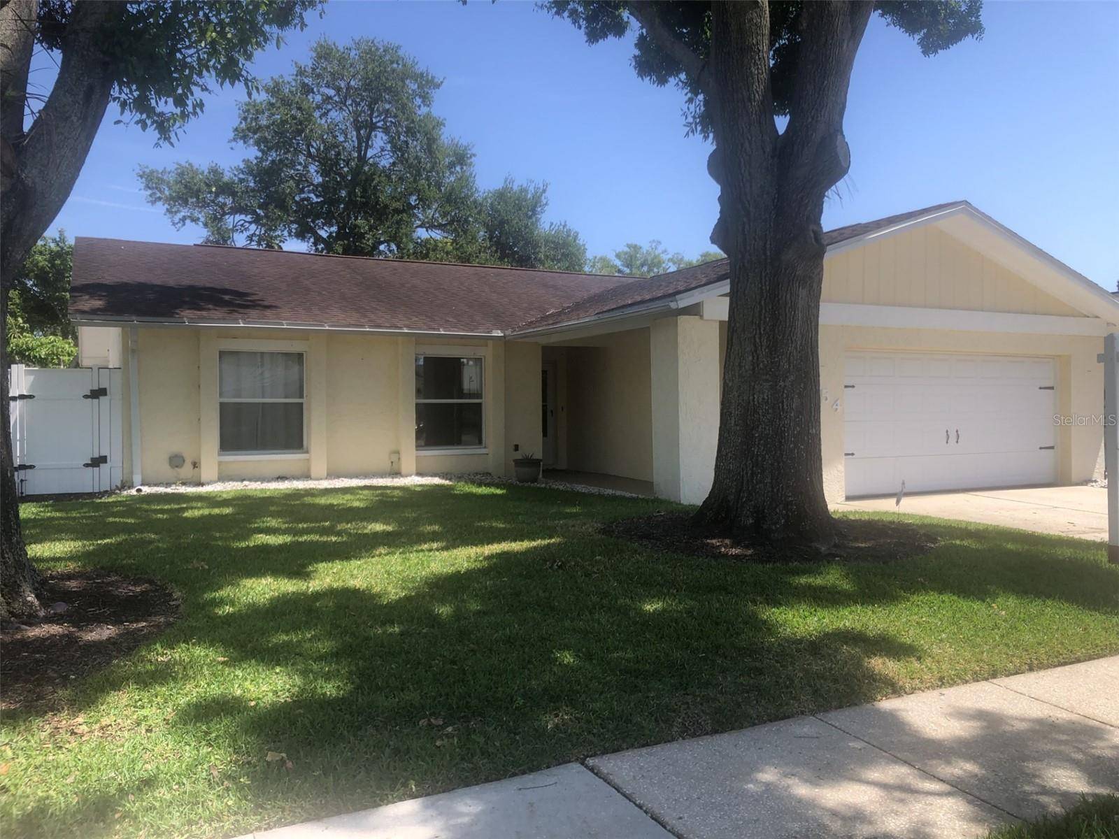 Pinellas Park, FL 33781,6854 CIRCLECREEK DR