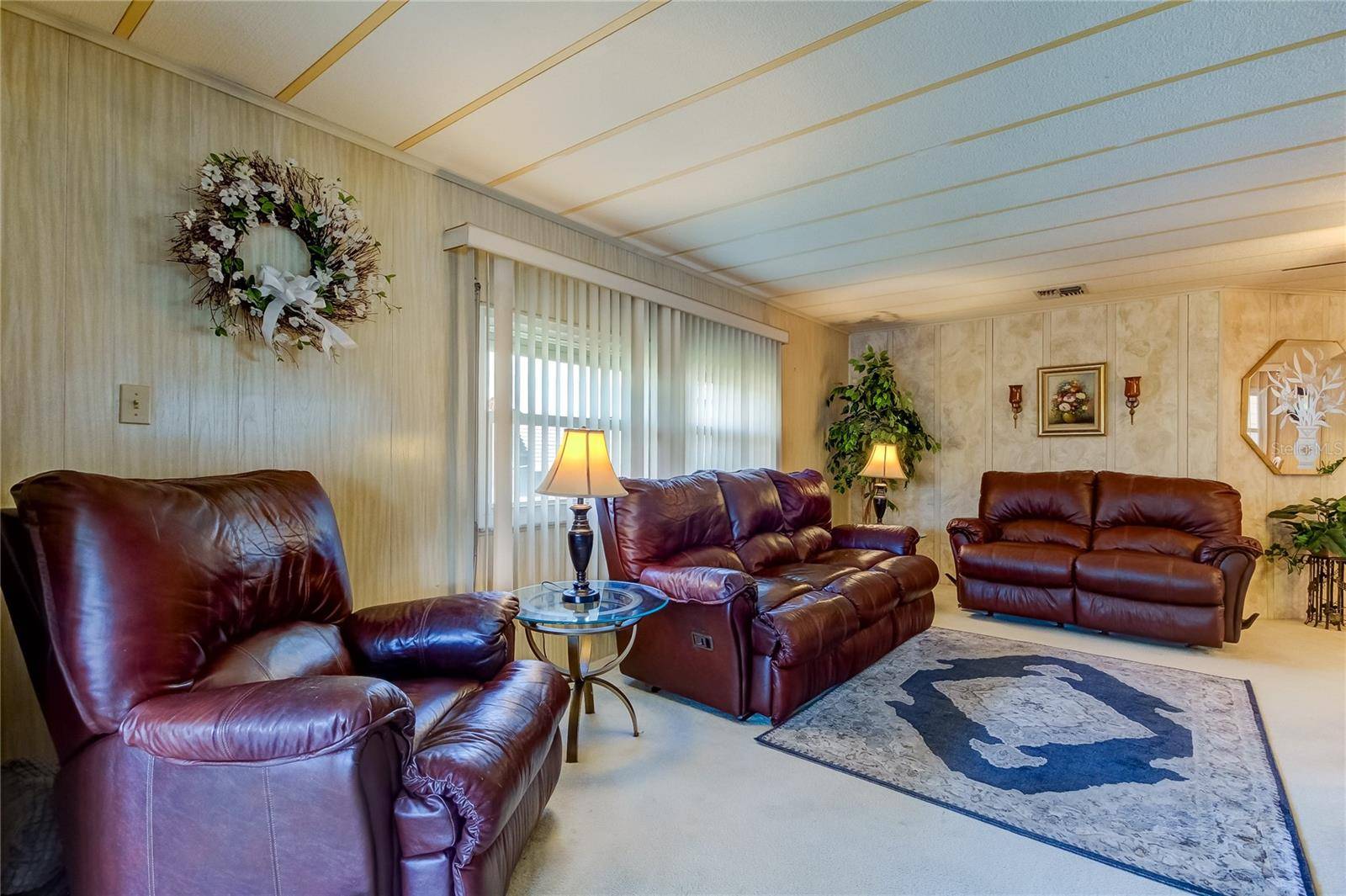 Oldsmar, FL 34677,402 BLUE MARLIN DR