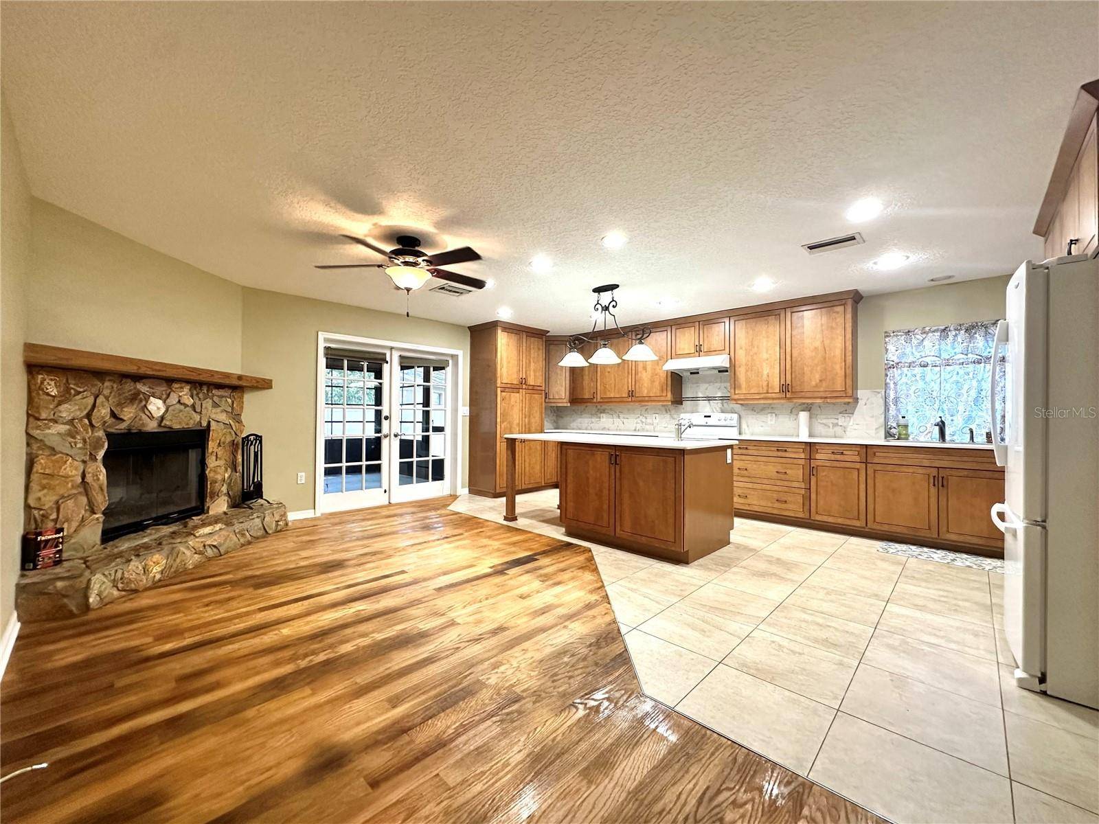 Palm Harbor, FL 34683,1338 CEDARWOOD WAY