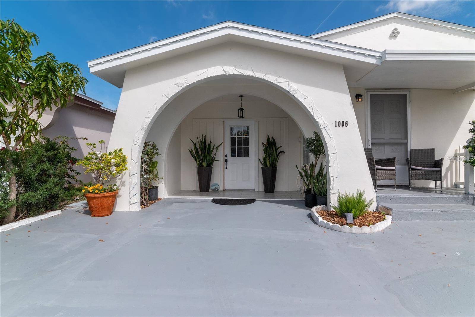 Dunedin, FL 34698,1006 IBIS CT